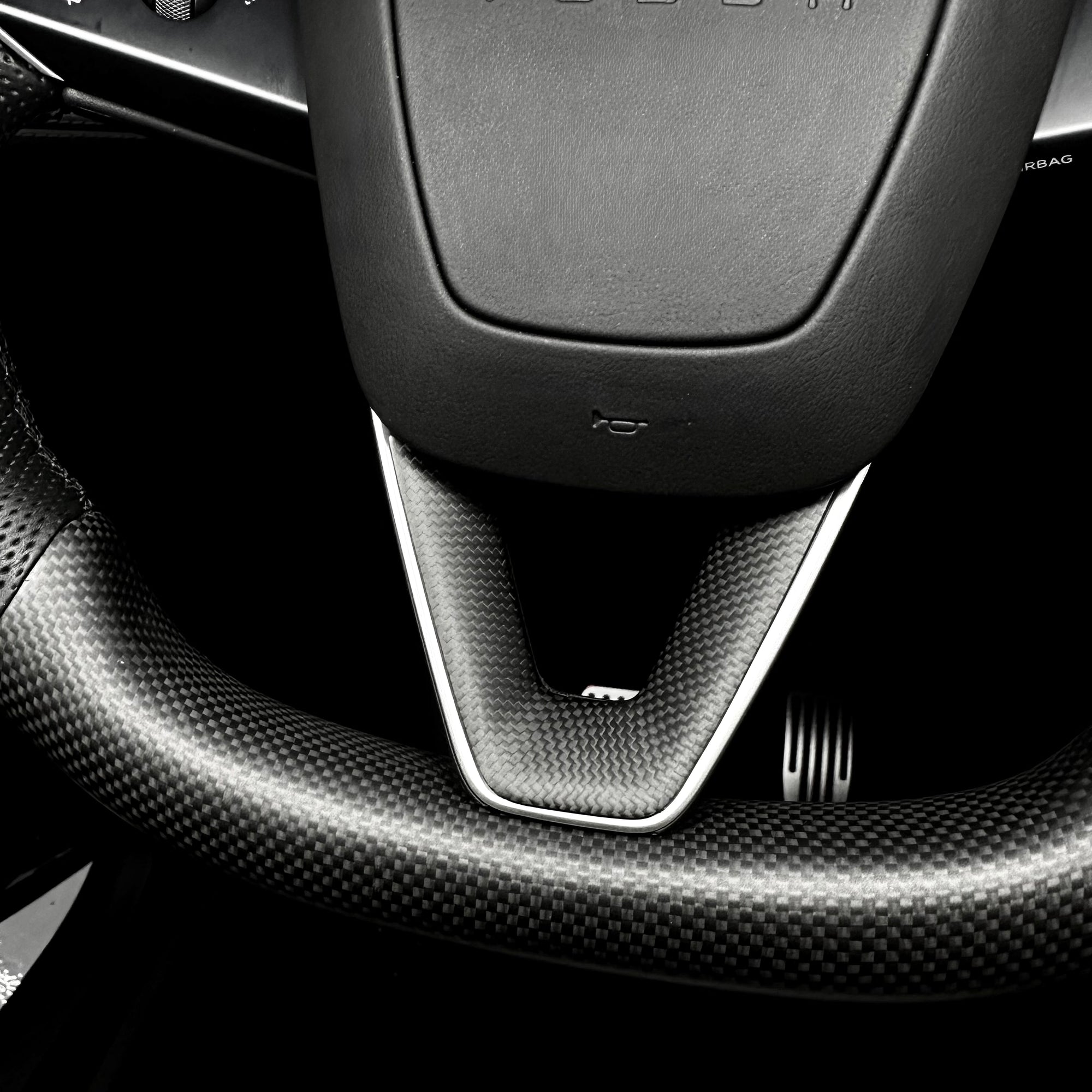 2026+ | Model Y Juniper Refreshed "Plain Weave" (Performance Look) Steering Wheel Lower V Shaped Overlay - Real Dry Molded Carbon Fiber