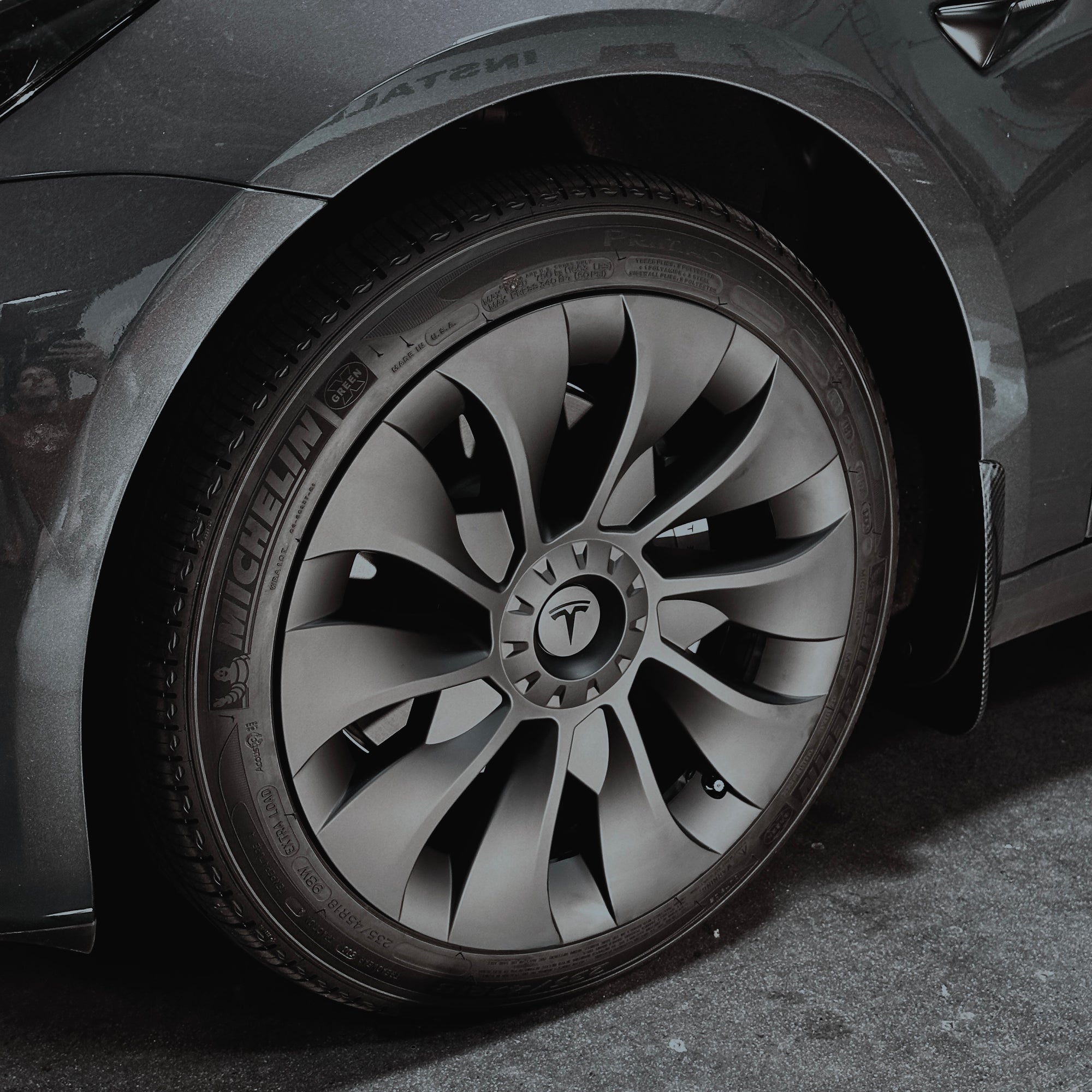 2017-2023 | Model 3 18" Aero Wheel Hub Cap Cover - Turbine Style (Set of 4)