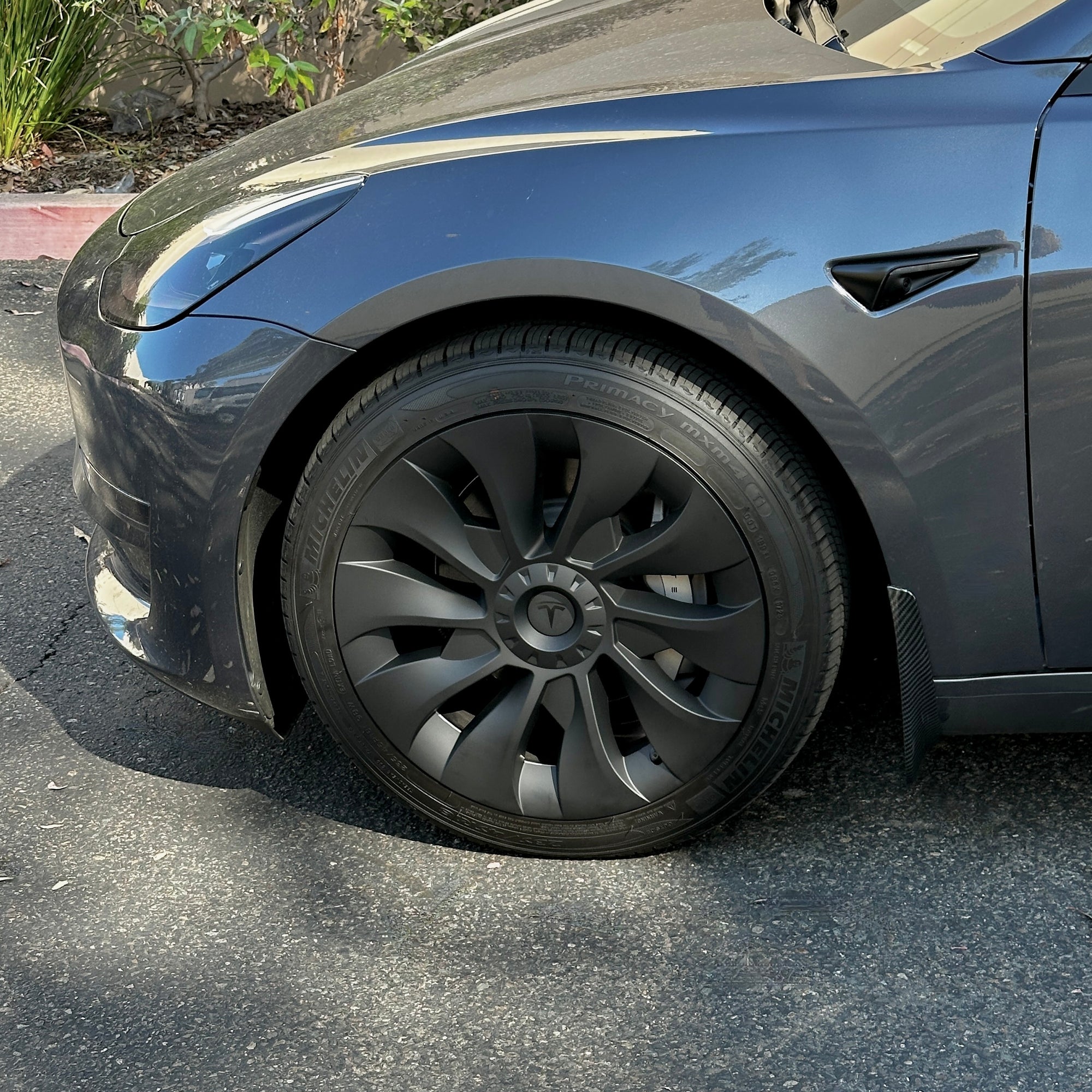 2017-2023 | Model 3 18" Aero Wheel Hub Cap Cover - Turbine Style (Set of 4)