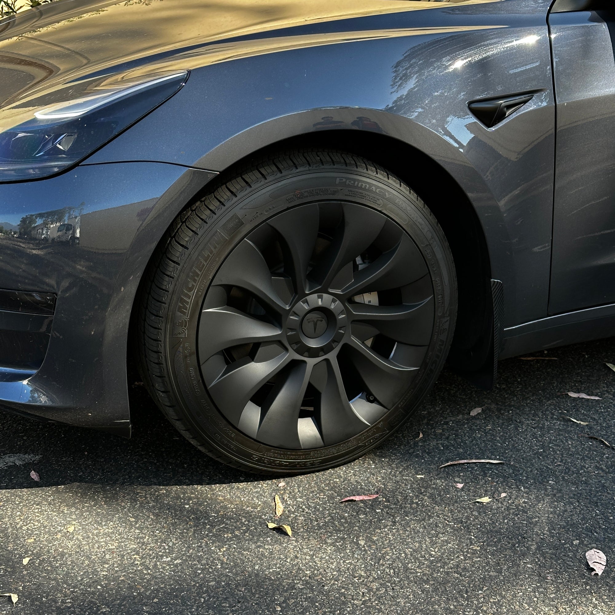 2017-2023 | Model 3 18" Aero Wheel Hub Cap Cover - Turbine Style (Set of 4)