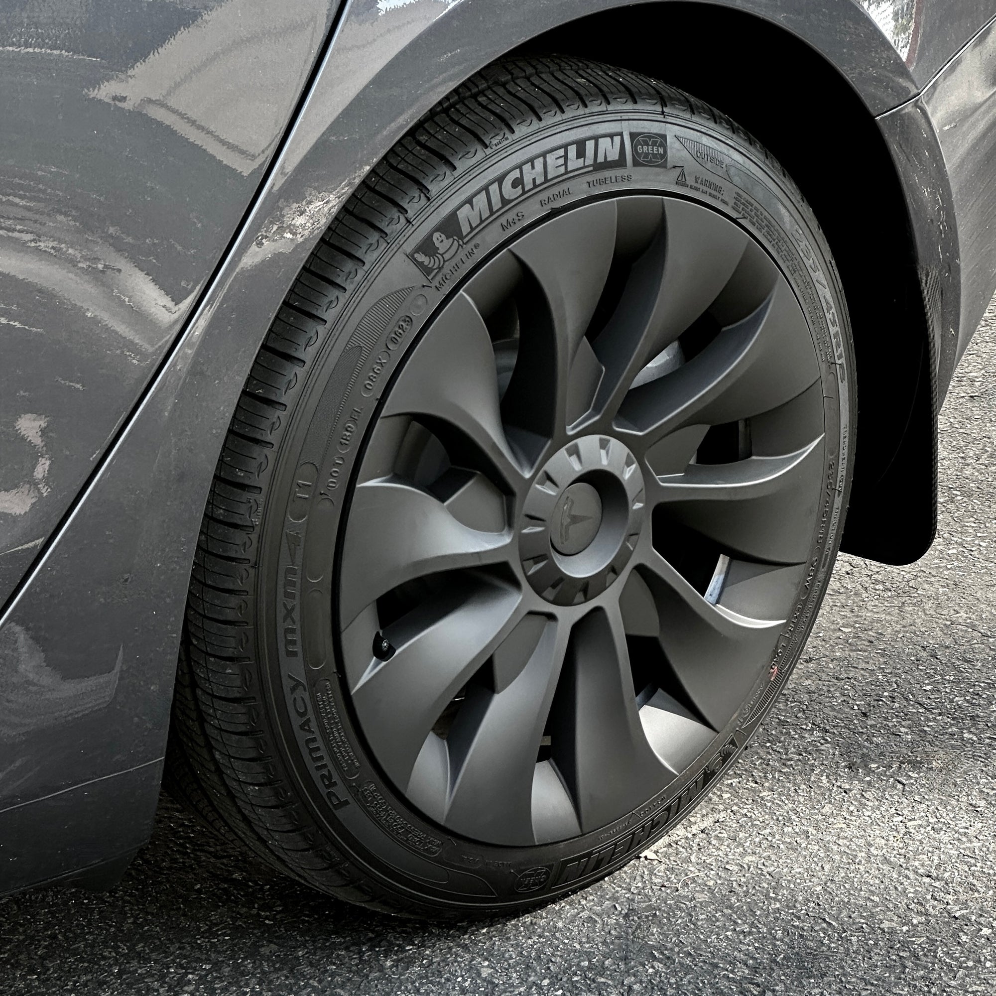 2017-2023 | Model 3 18" Aero Wheel Hub Cap Cover - Turbine Style (Set of 4)