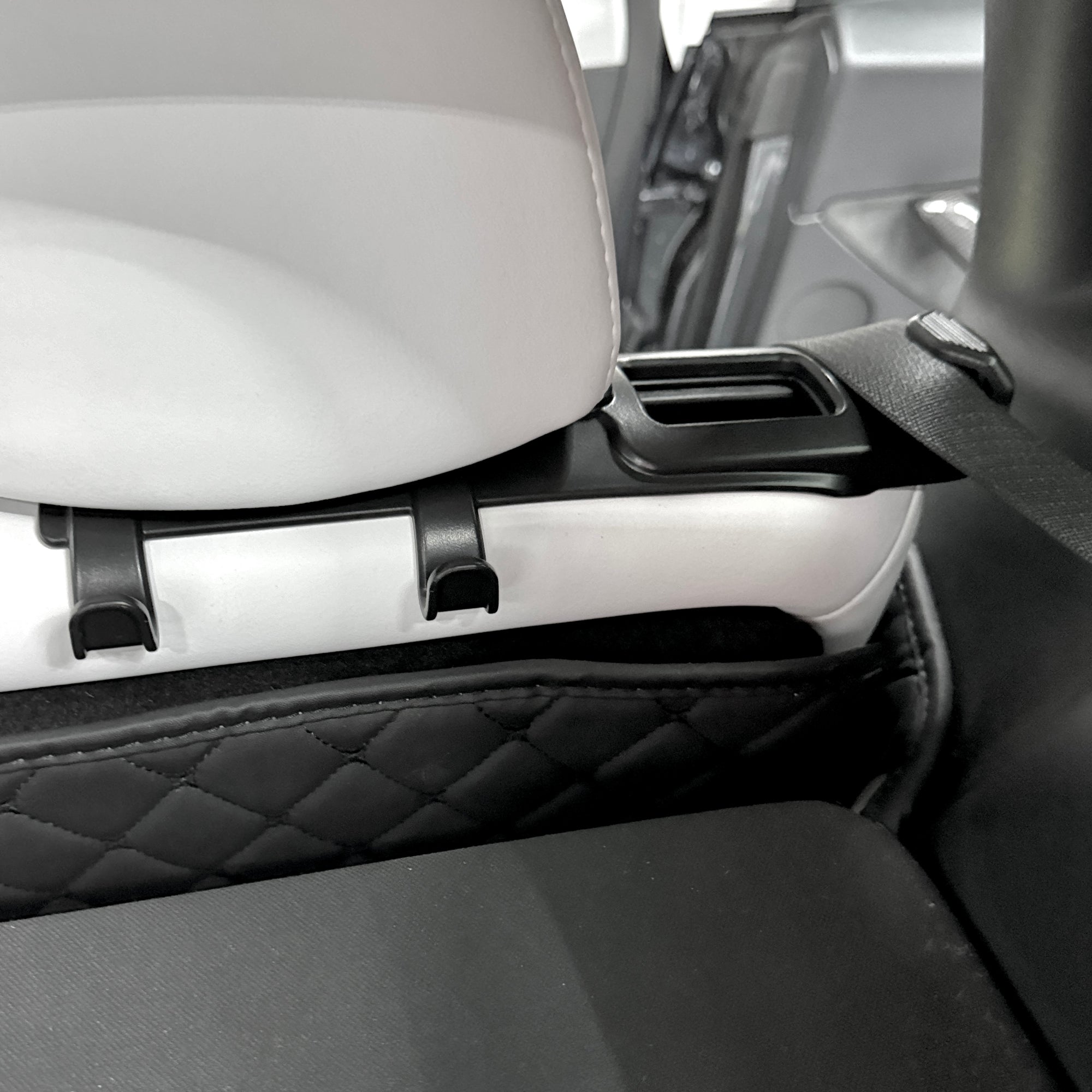 2020-2025 | Model Y Backseat Seatbelt Holding Brackets & Storage Hooks (1 Pair)