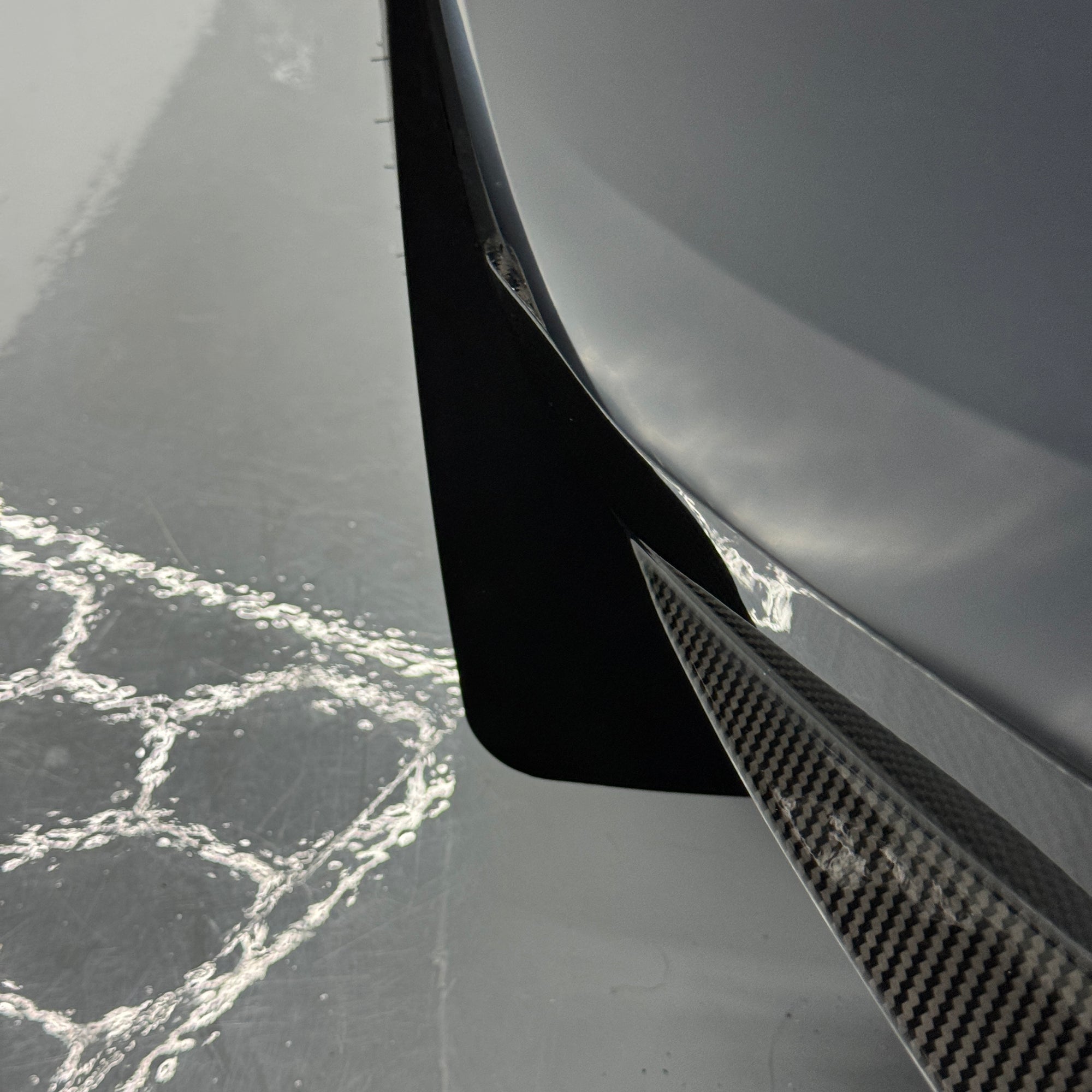 2017+ | Model 3 & Y Mud Flaps Bendable & Flexible - Screwless (Gen. 2) - Set of 4