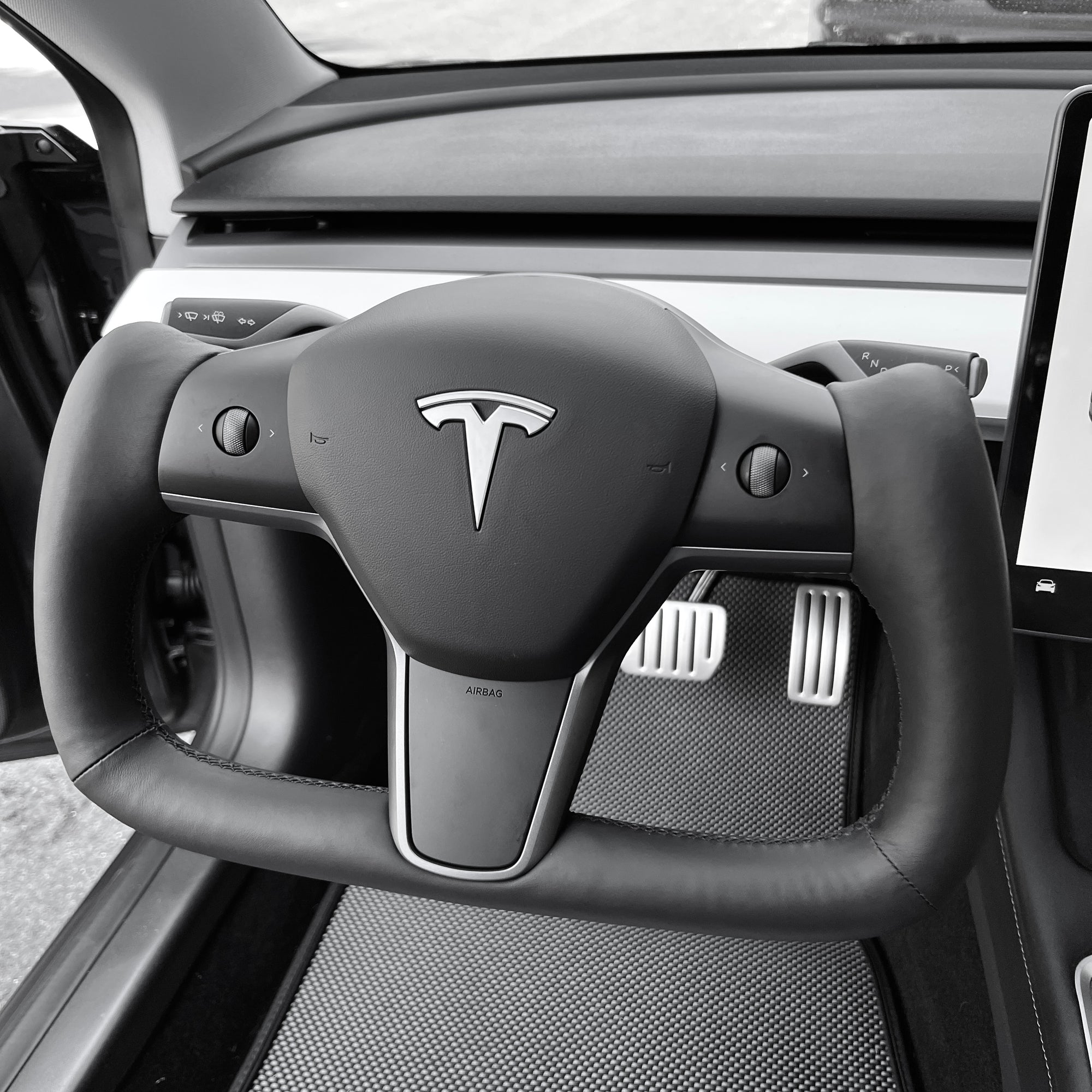 Model 3 & Y Yoke Style Steering Wheel - Full Black Leather - Heated