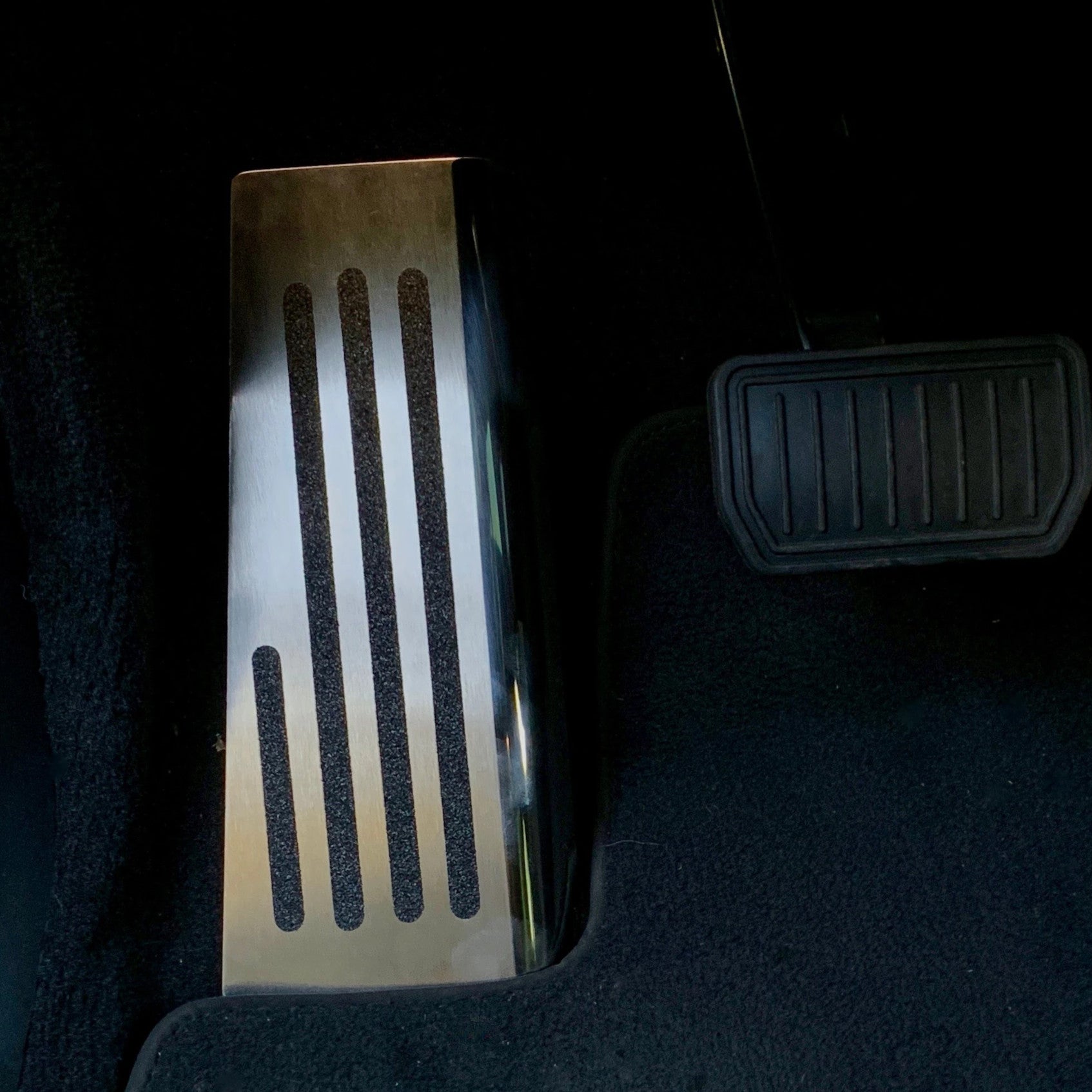 Tesla model 3 dead pedal sales