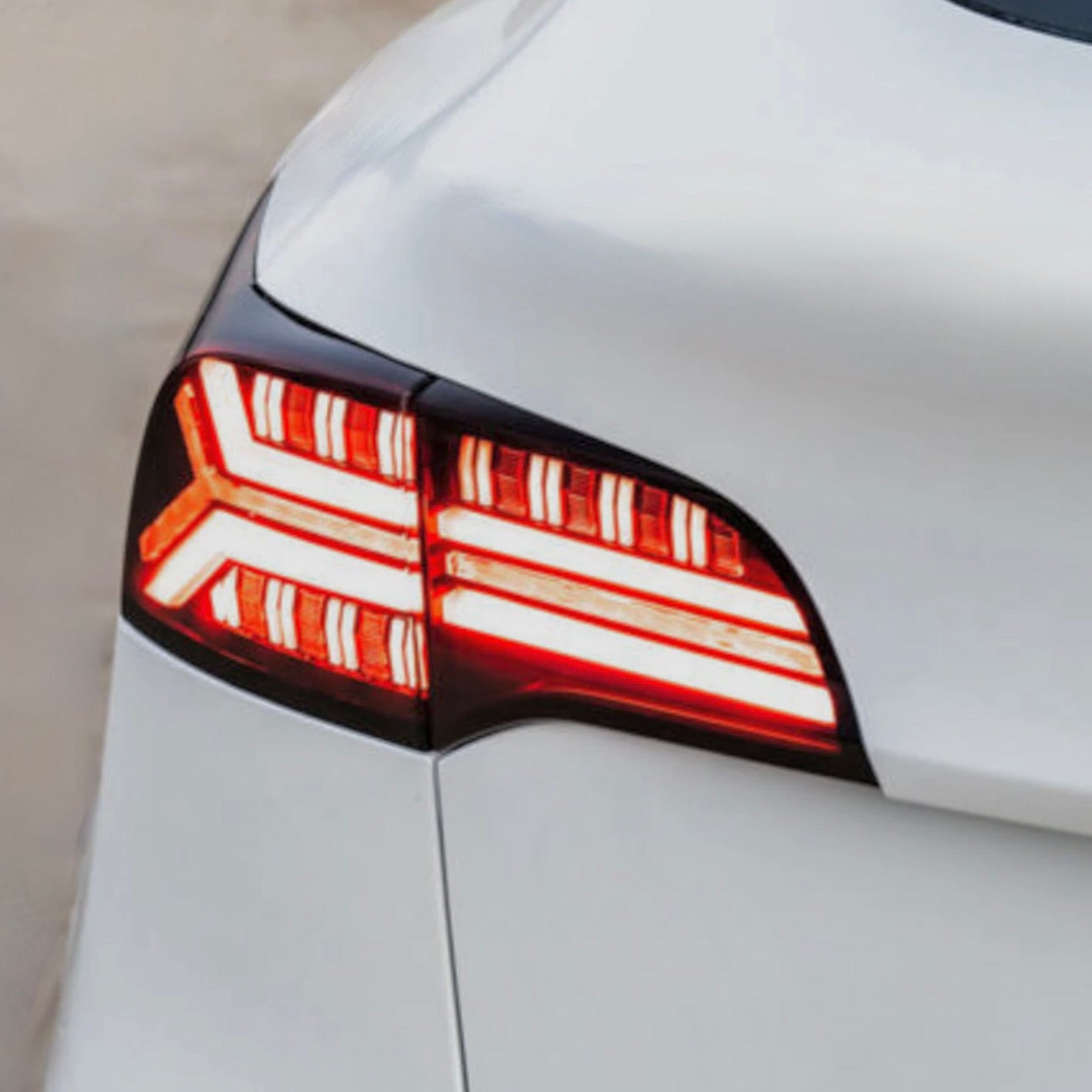 Model 3 & Y* Knight-Rider LED Tail Light Upgrades (1 pair) 3 Styles