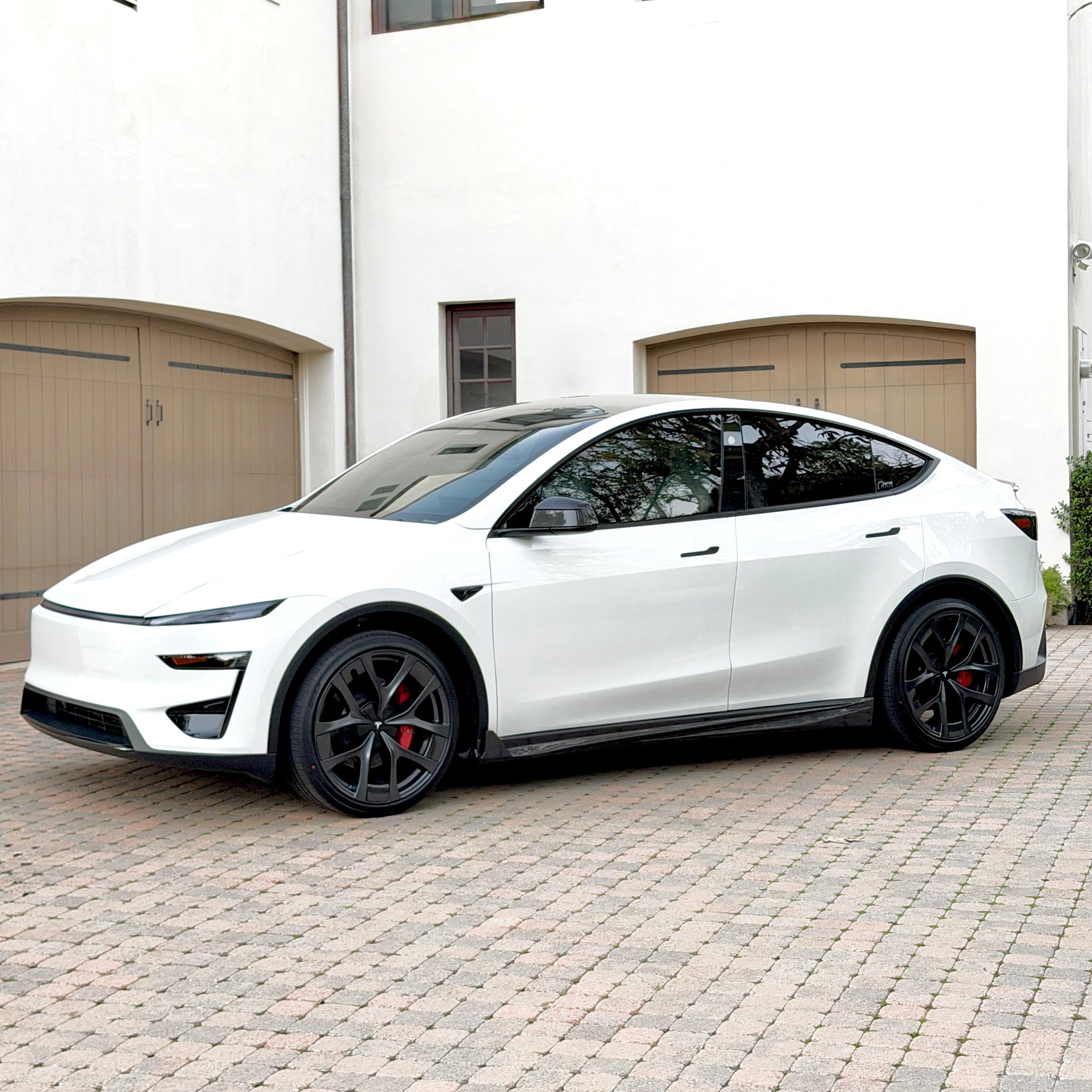 The New Model Y Performance: Elevated by RPM Tesla ️