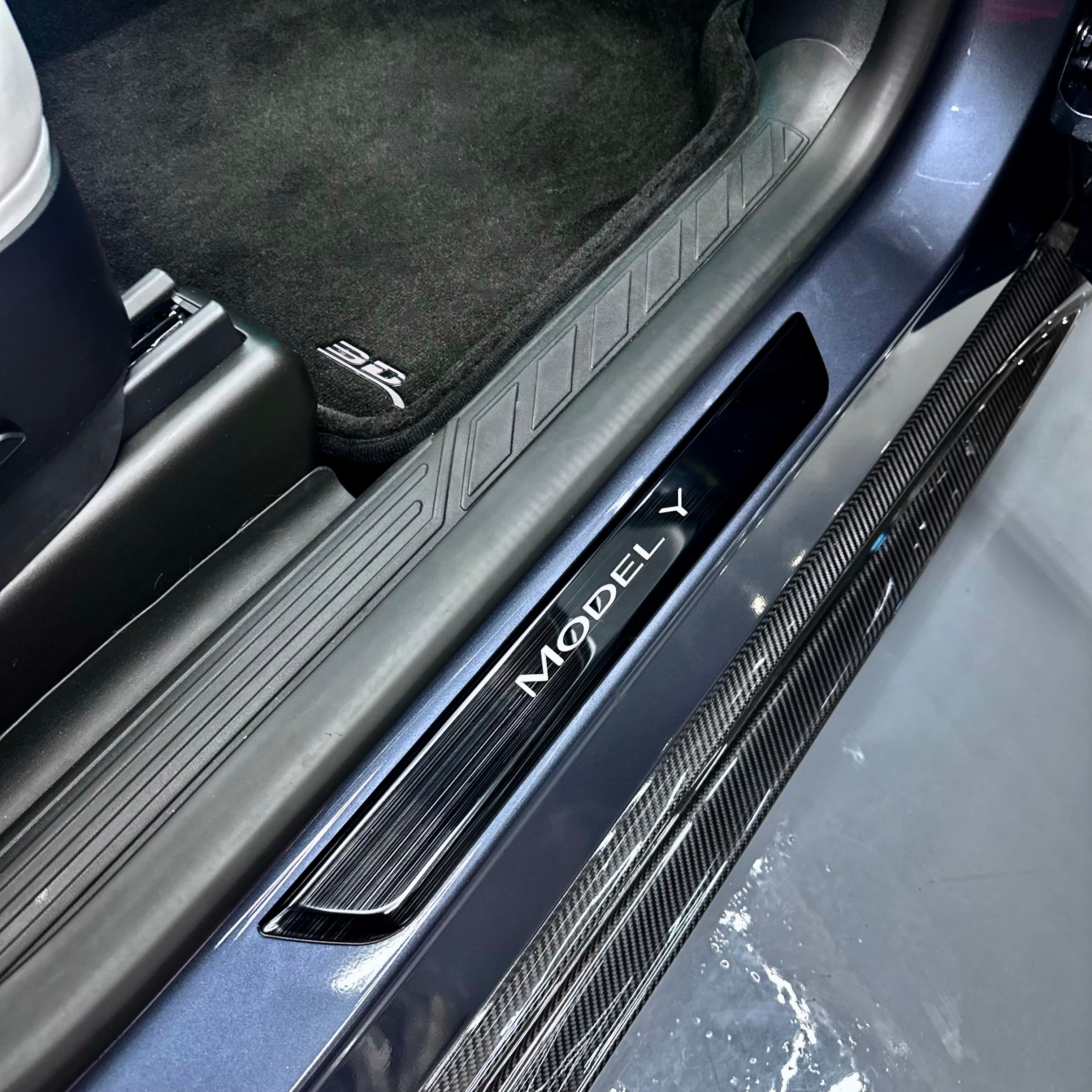 Model 3 & Y Light Up Door Sill Covers - with Magnetic Induction