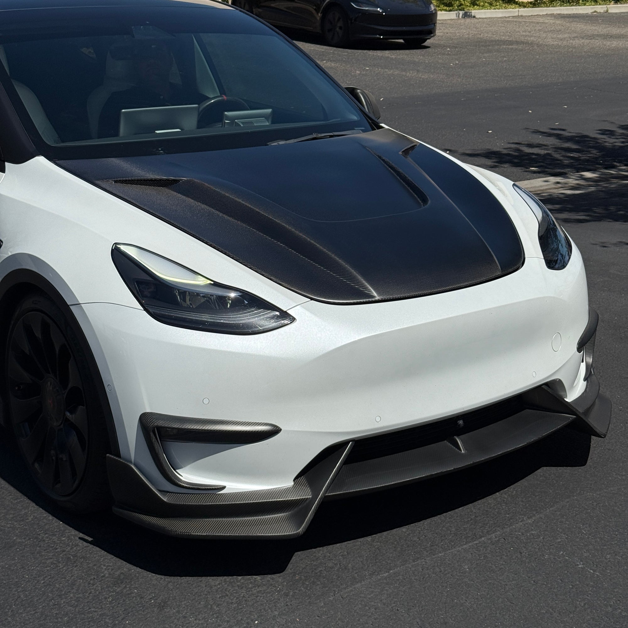 2020-2025 | Model Y Viento Robot Hood - Dual Layer with Xpel Clear Bra- Real Molded Carbon Fiber