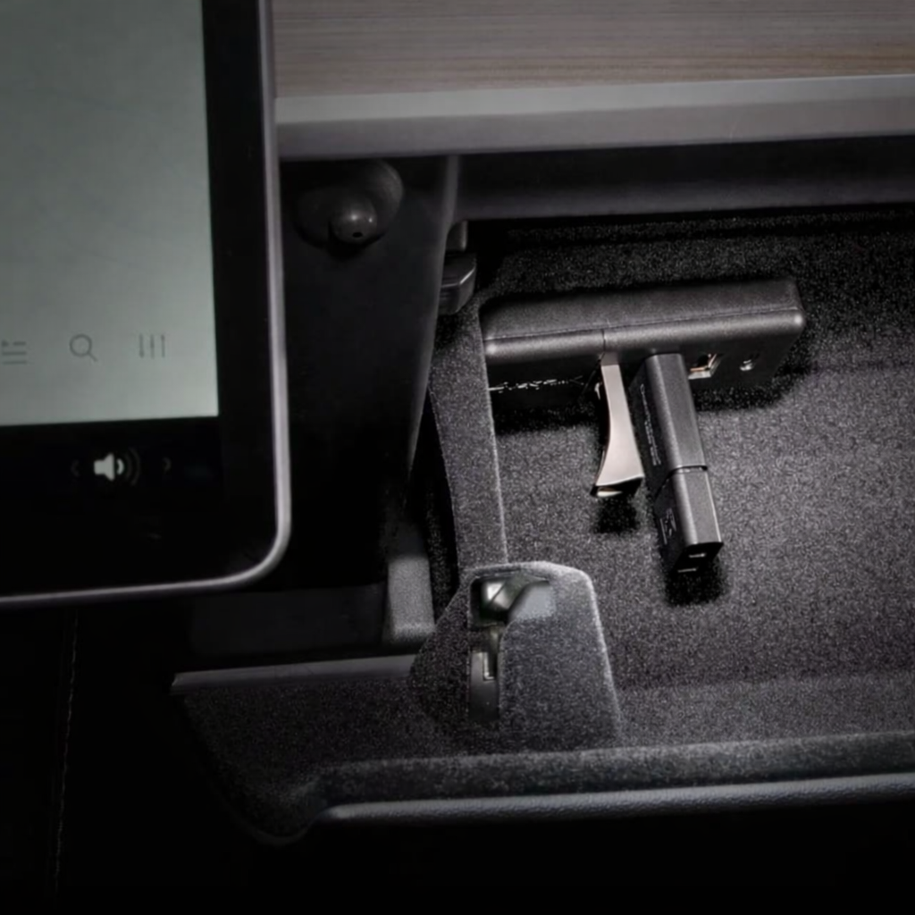 Model 3 &amp; Y* Glovebox USB Hub Adapter