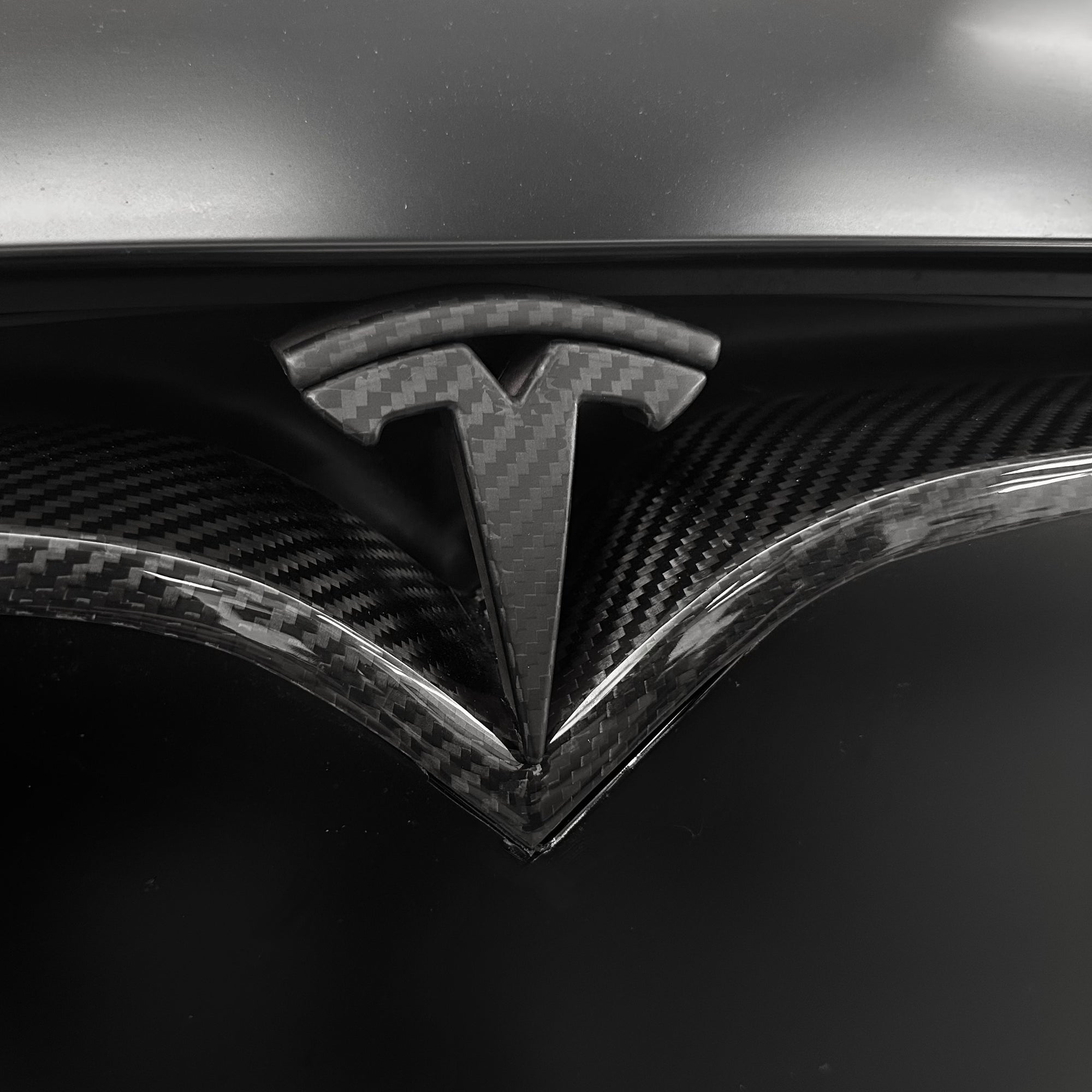 2016-2025 |  Model S Front T Logo Overlay - Real Dry Molded Carbon Fiber