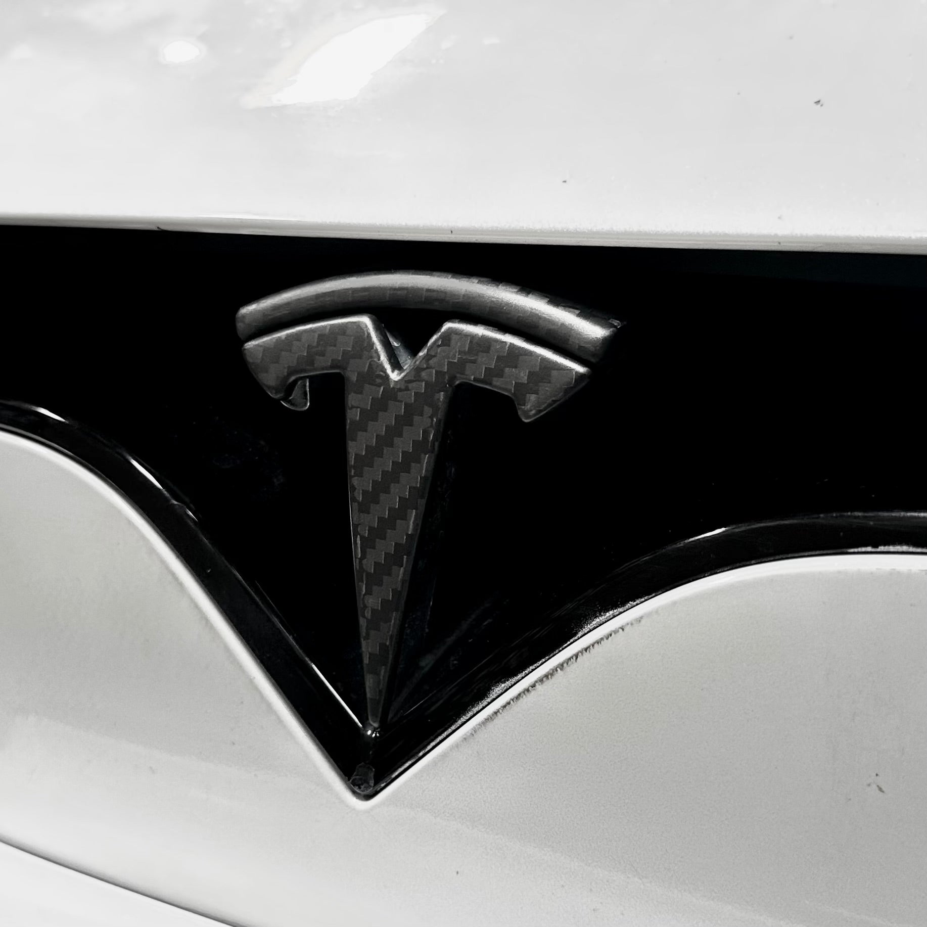 Customize Tesla Emblems Emblems, Decals & Other Vinyl Parts – RPM TESLA Aftermarket Accessories