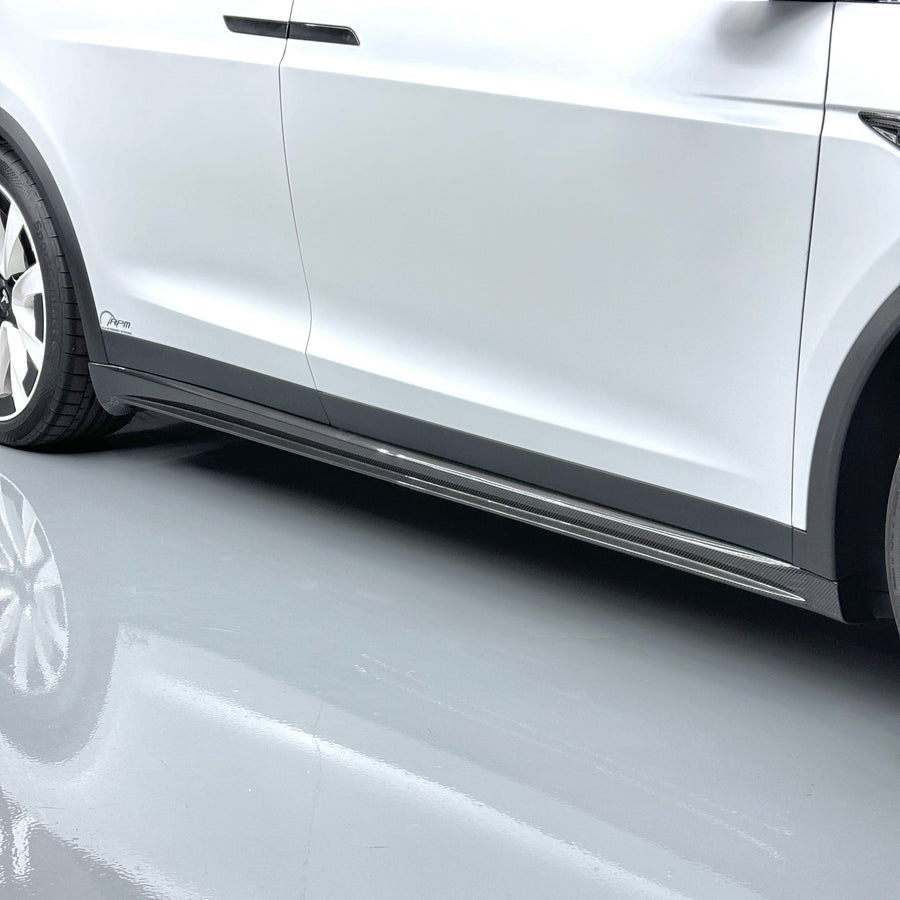 2022+ | Model X Colossal Side Skirt Overlays (1 Pair) - Real Dry Molded Carbon Fiber