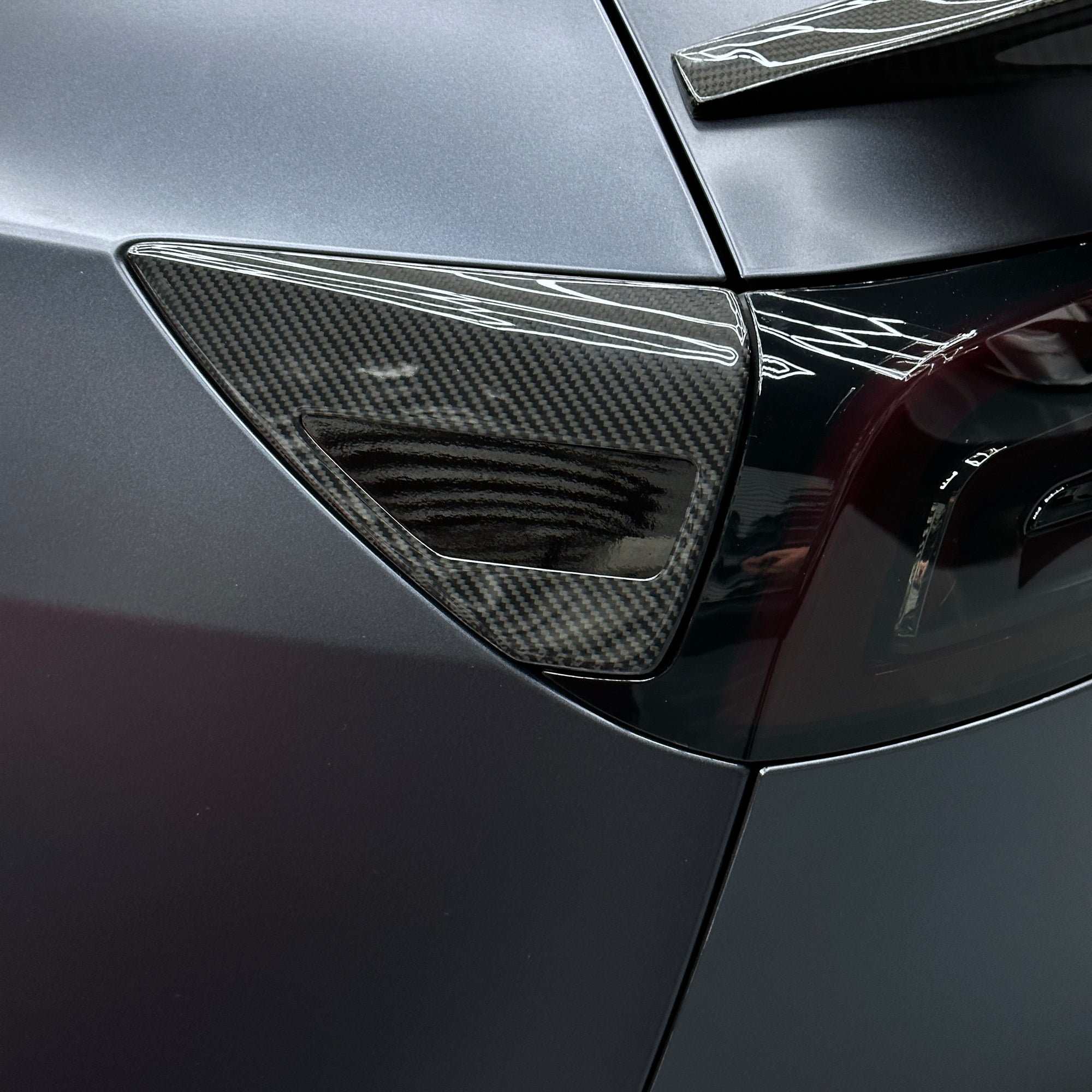 Model 3 &amp; Y Charging Port Overlay (1 Pair) - Real Molded Carbon Fiber