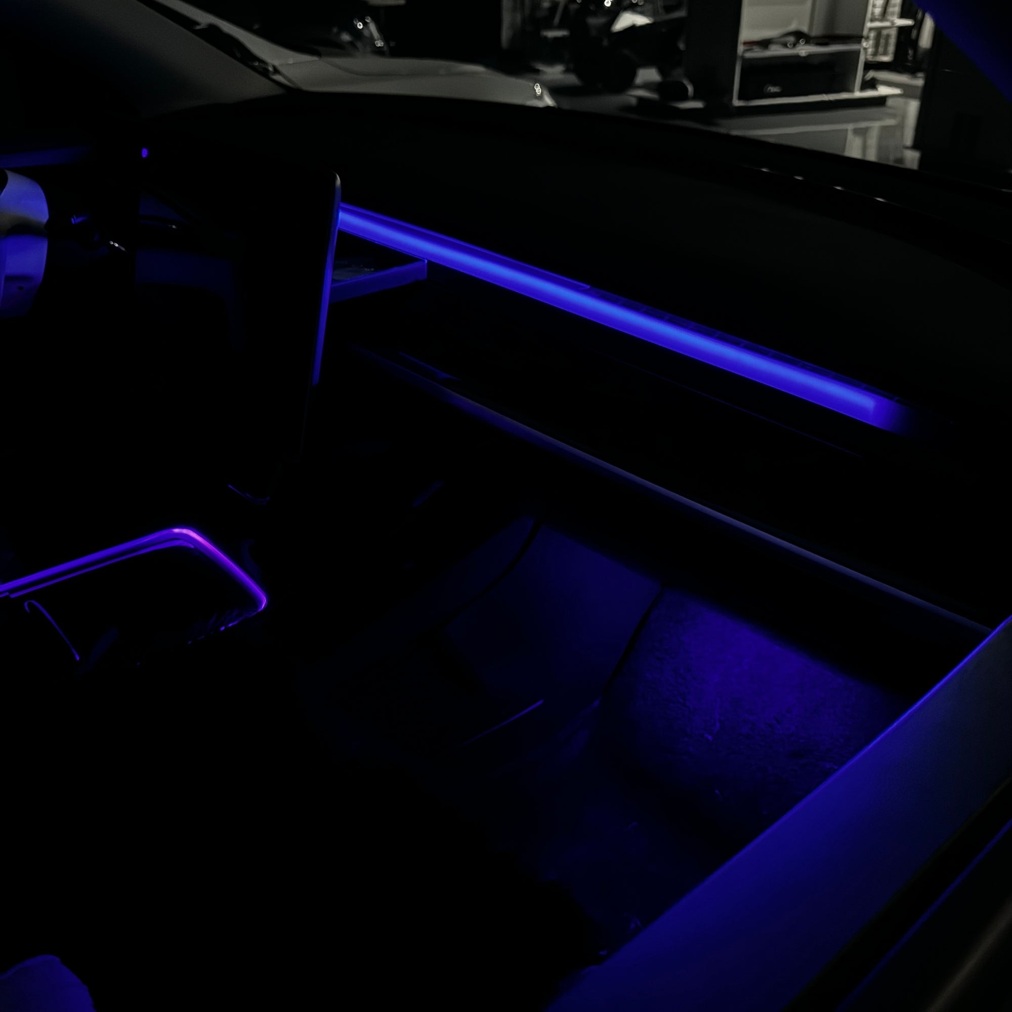 Model 3 &amp; Y Dashboard LED Sequential Light Up Strip