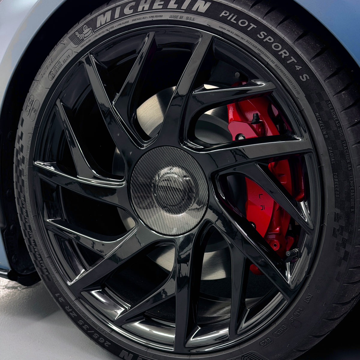Red Molded Rpm 2026+ | Model S - 21