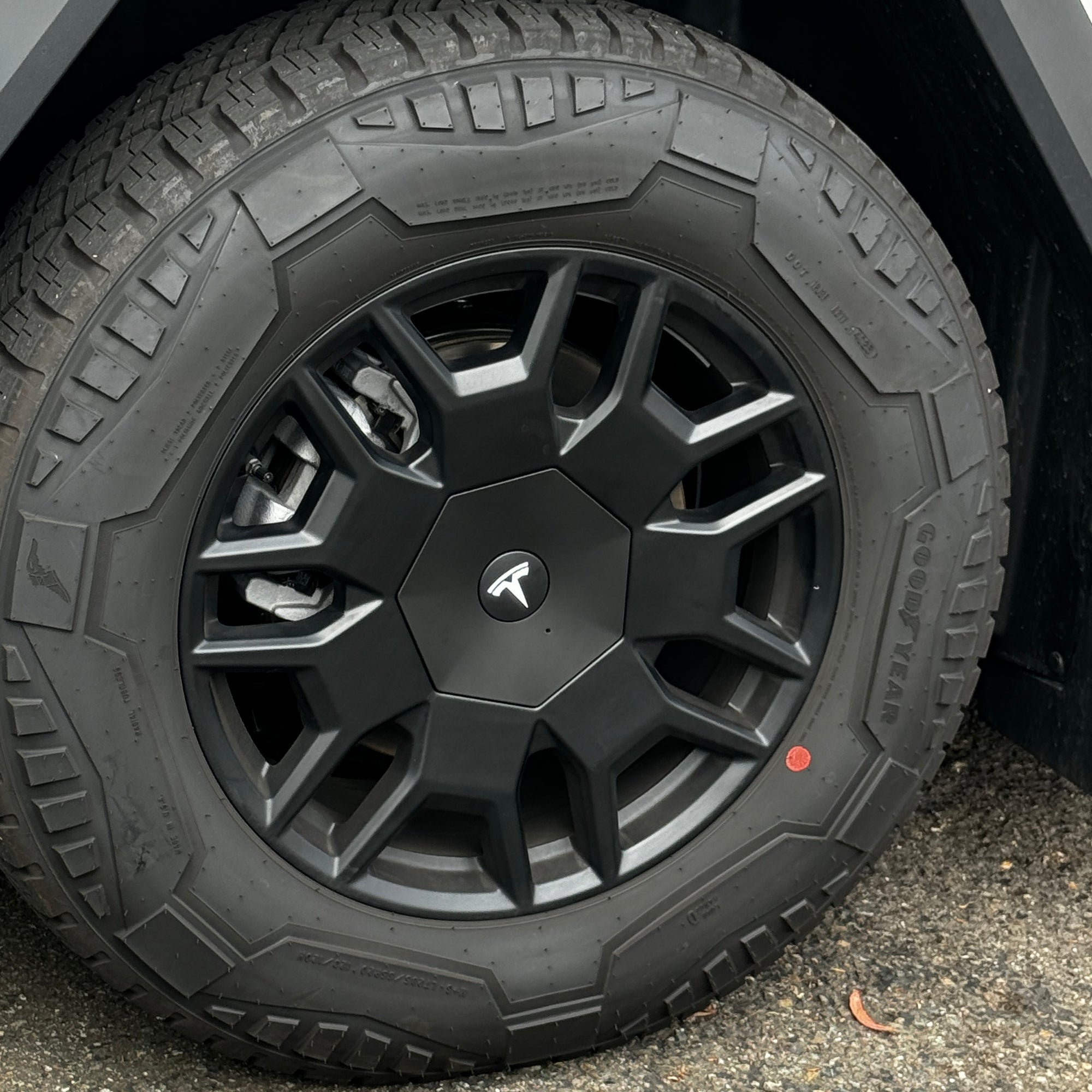 Cybertruck Heptagon Center Wheel Caps &amp; Lug Nut Covers (Set of 4) - Version 1.0