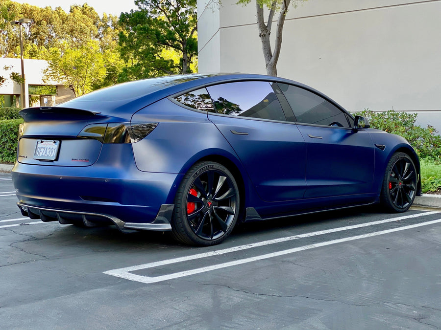 Model 3 Viento Side Skirts Open Back (Hollow Version) - Real Molded Carbon Fiber