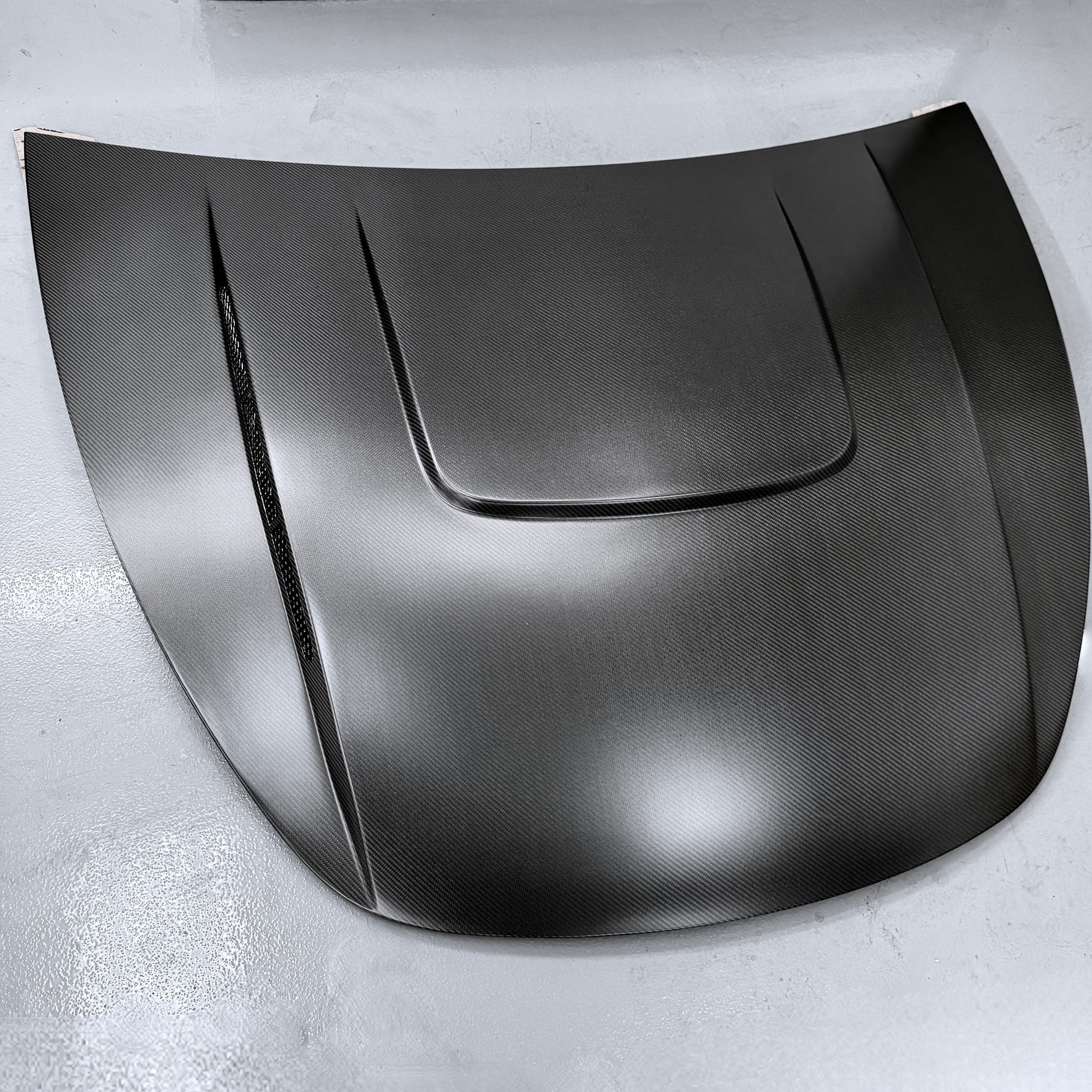 2020-2024 | Model Y Viento Formula One Hood - Dual Layer with Xpel Clear Bra- Real Molded Carbon Fiber