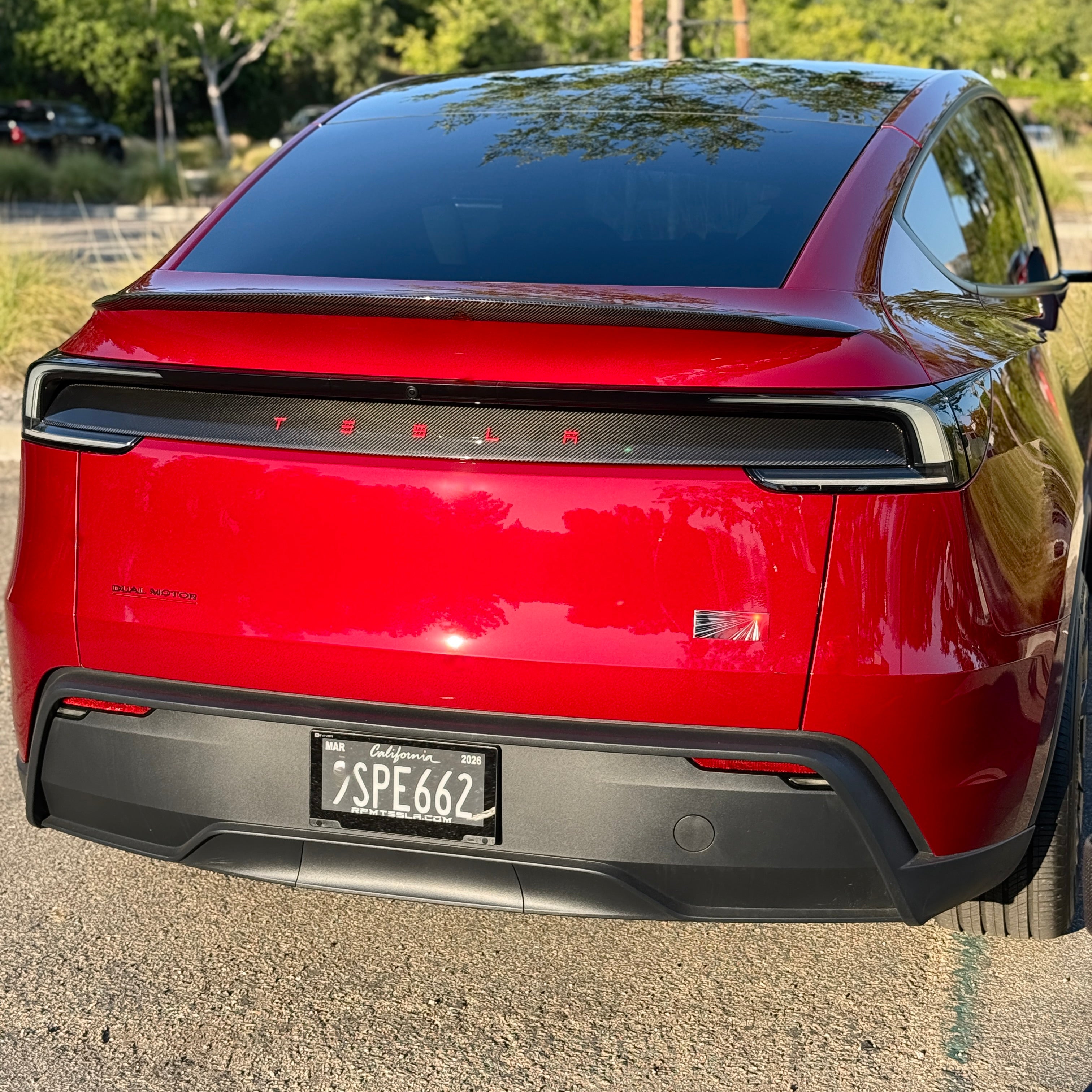 2026+ | Model Y Juniper Refreshed Tailgate Applique - Real Dry