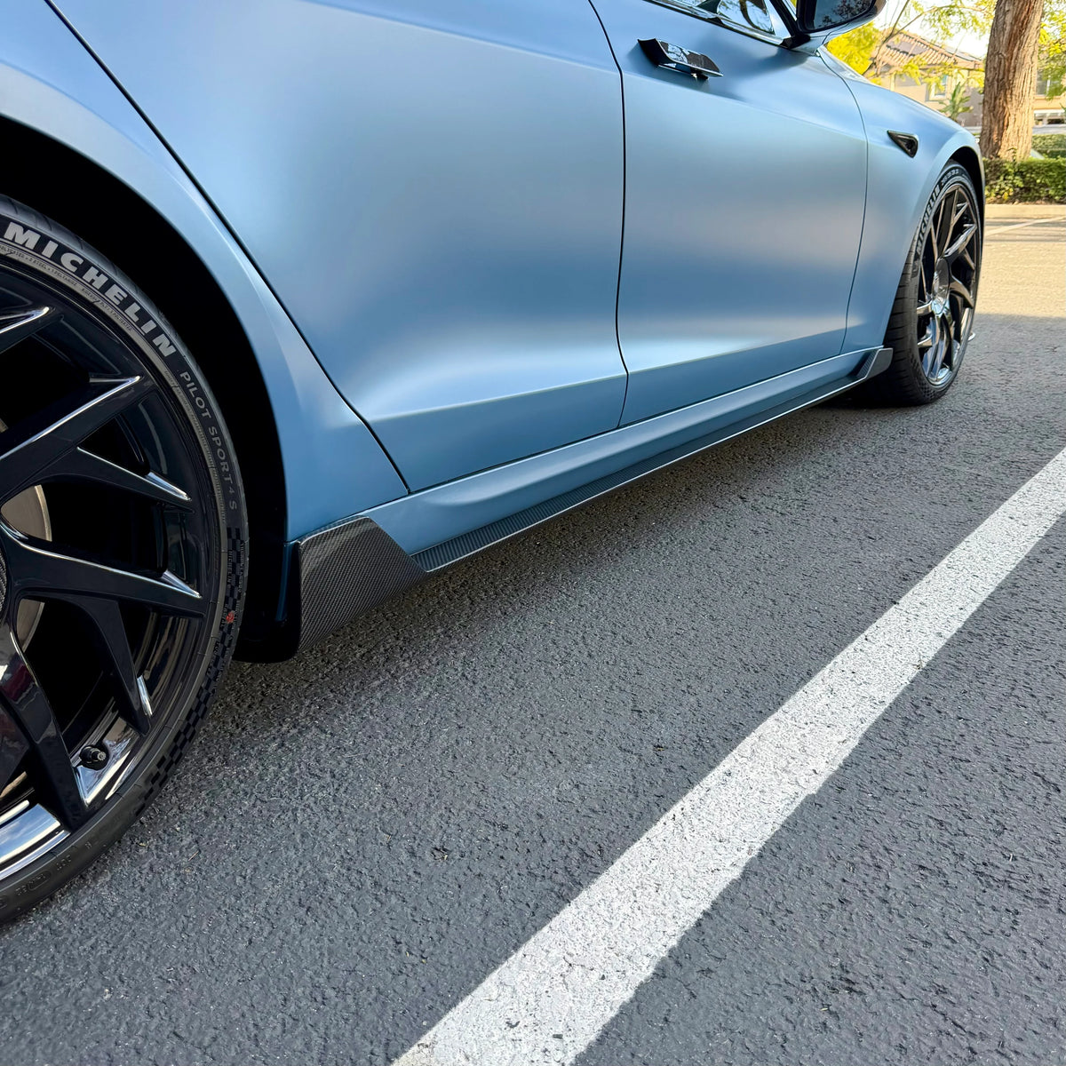 2022+ | Model S Viento Full Body Kit - Real Molded Carbon Fiber (4 Pieces)
