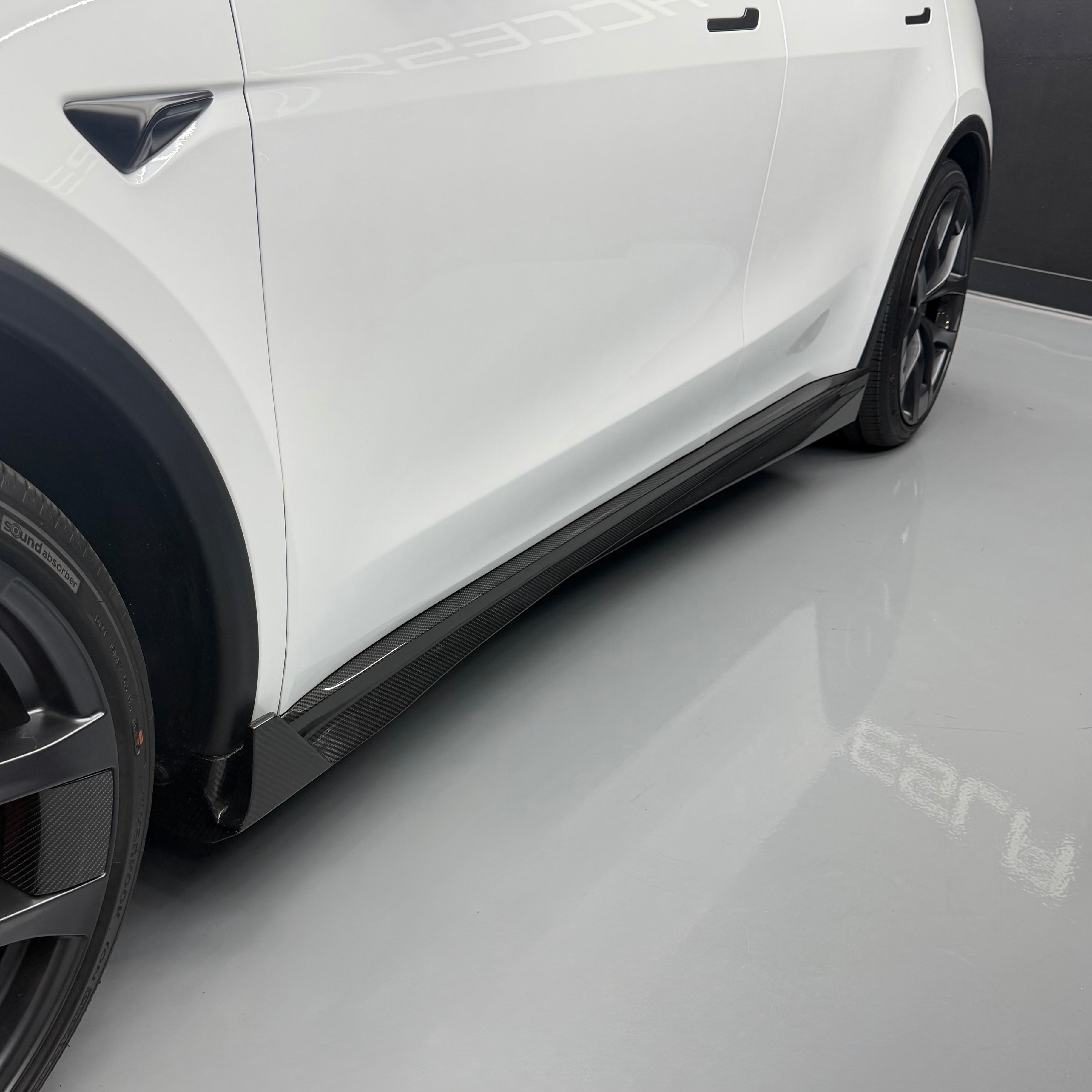 2026+ | Model Y Juniper Colossal Full Body Kit - Real Dry Molded