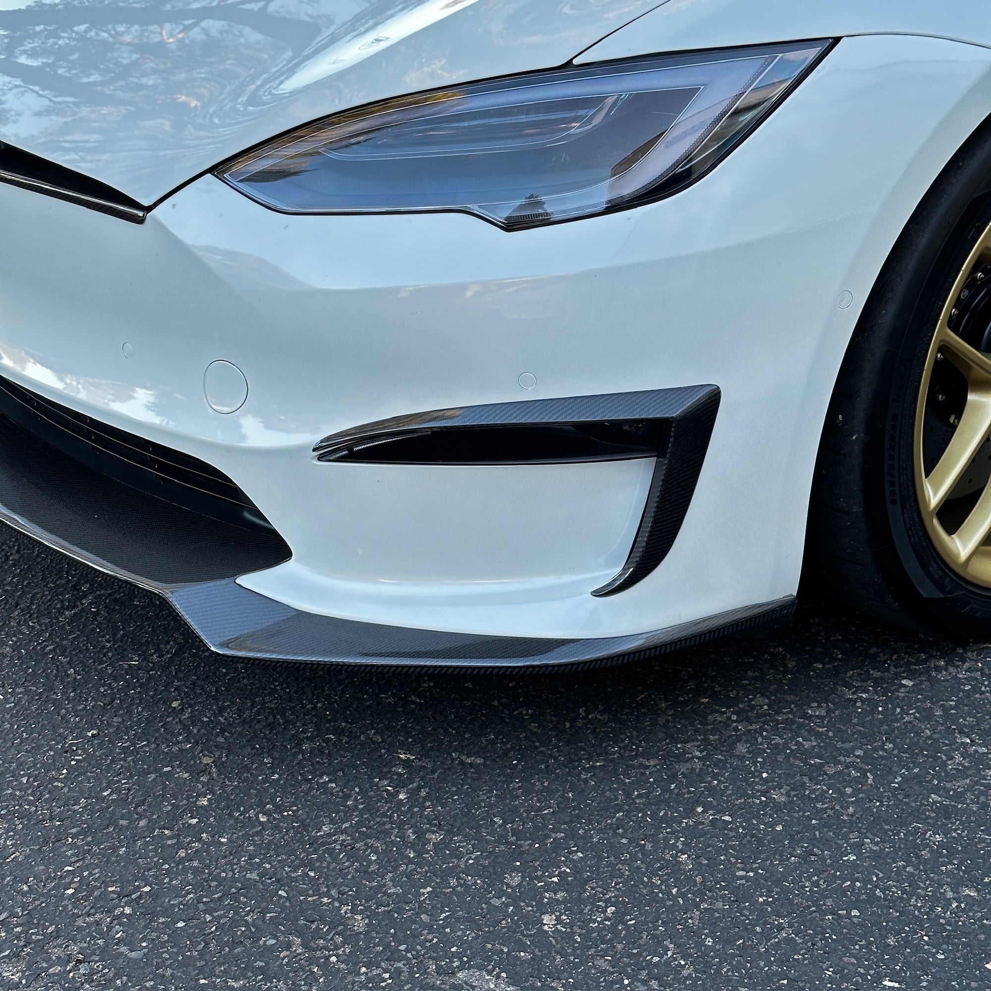 2021+ | Model S Viento Front Lip Spoiler - Real Molded Carbon Fiber