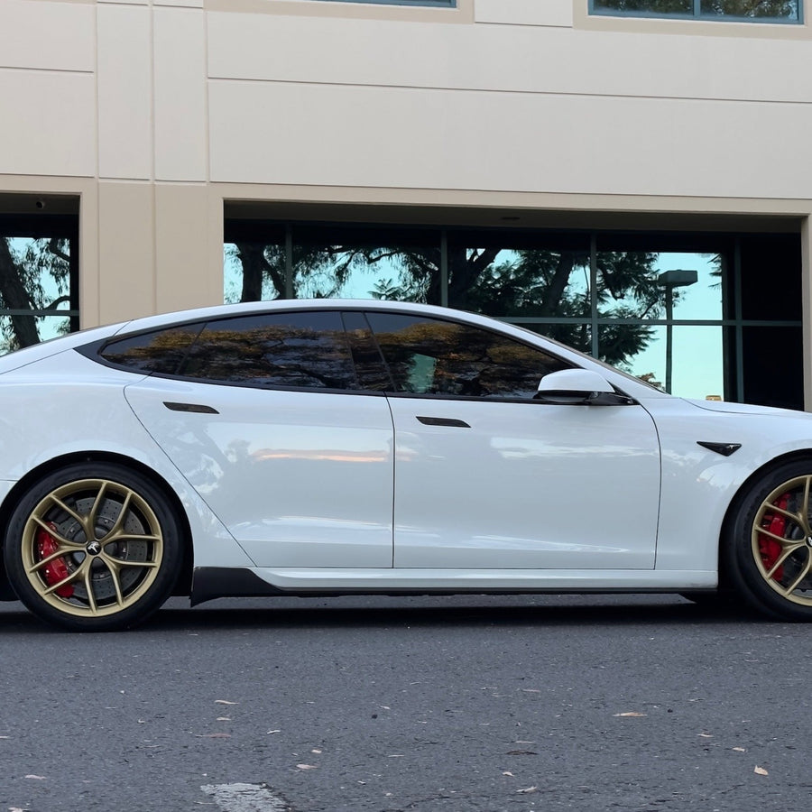 2021+ | Model S Viento Side Skirts - Real Molded Carbon Fiber