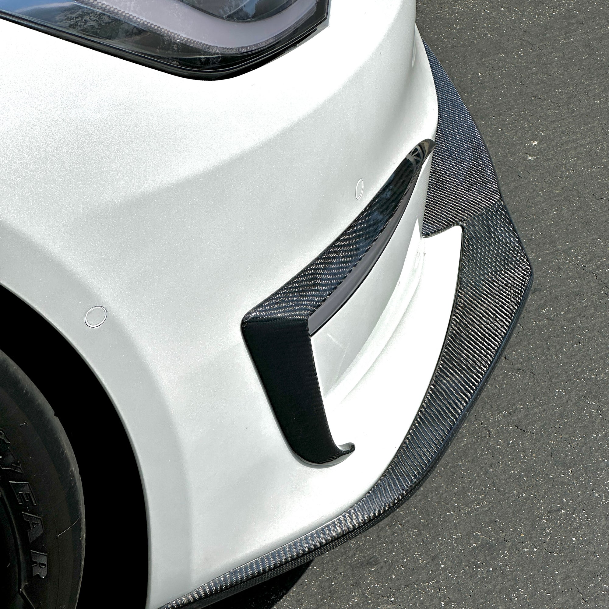 2021+ | Model S Viento Front Lip Spoiler - Real Molded Carbon Fiber