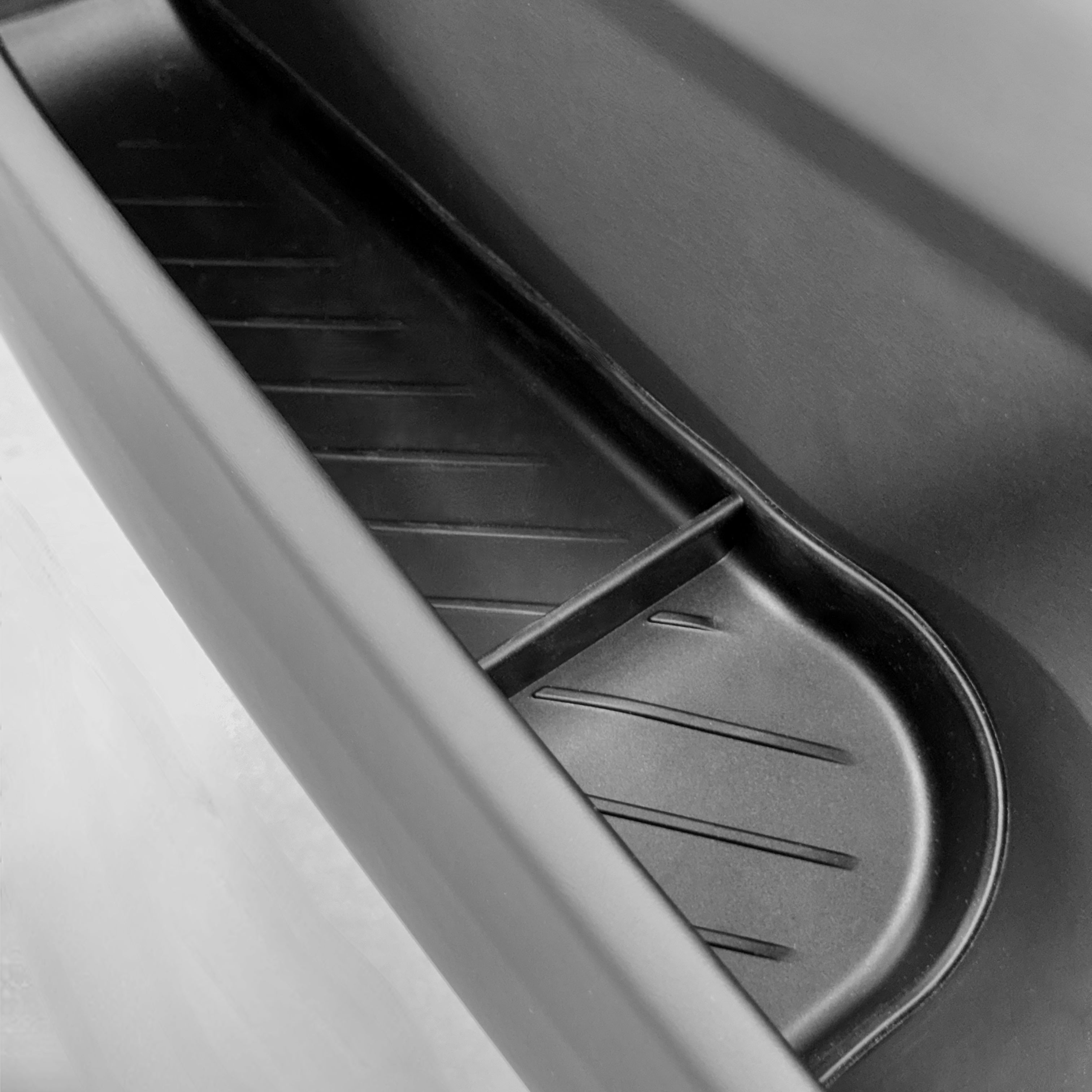 Model X Front Door Pocket Liner Organizers - Silicone Rubber (1