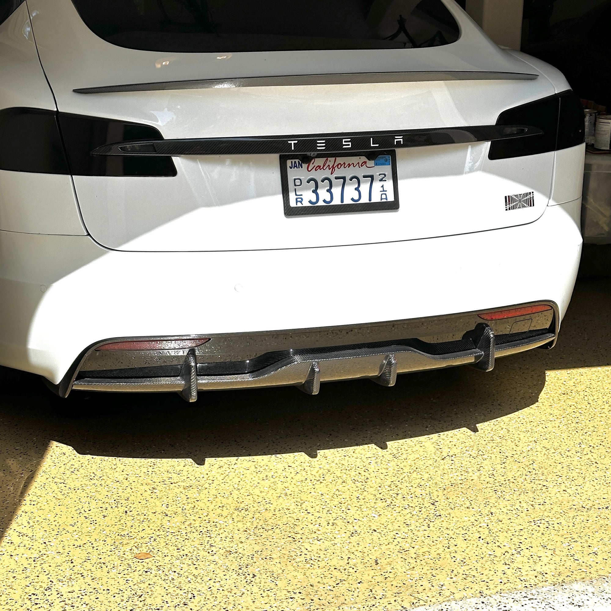 2021+ | Model S Viento Diffuser Overlay - Real Molded Carbon Fiber