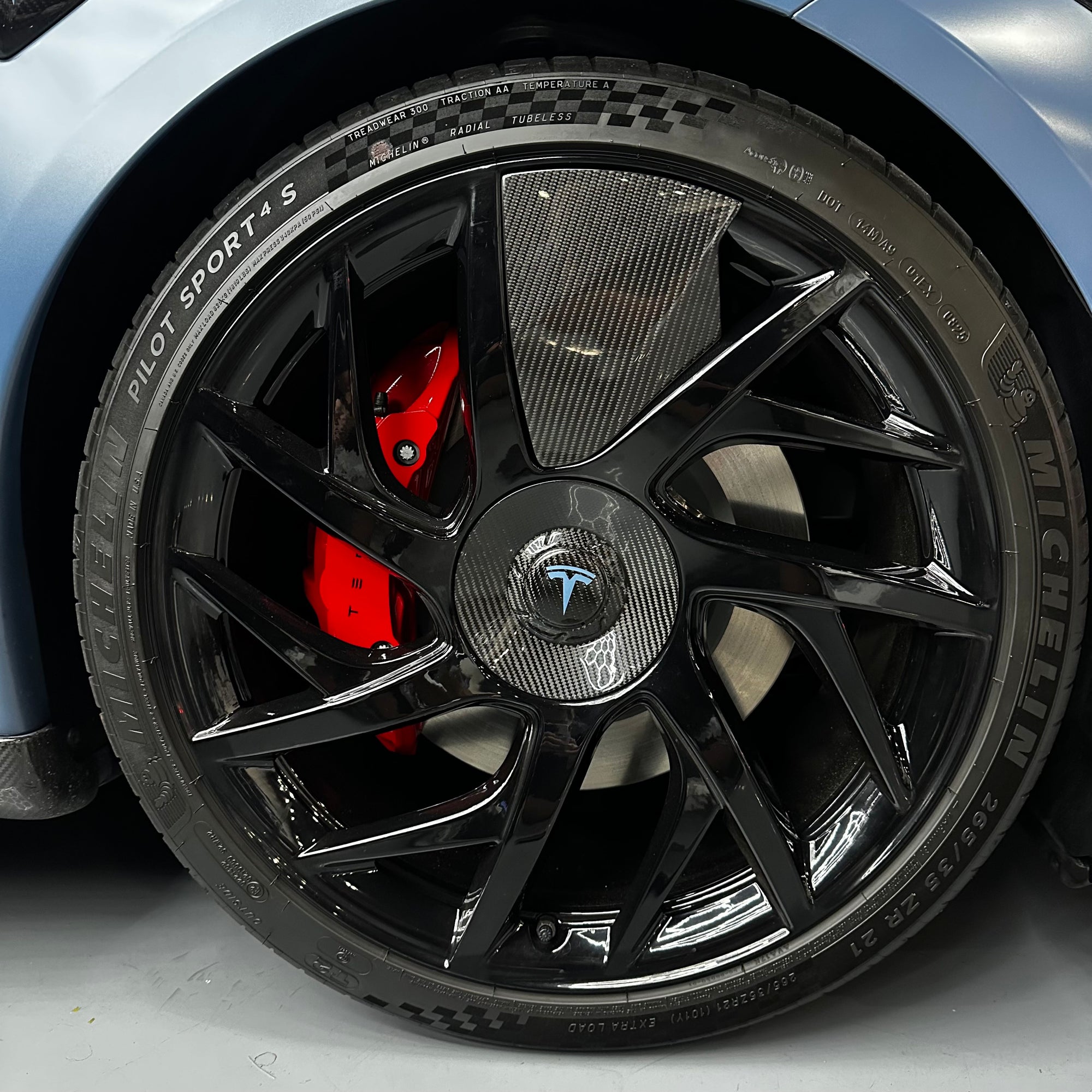 2026+ | Model S 21” Velarium Wheel Carbon Fiber Molded Spoke Inserts - 28 Piece Kit