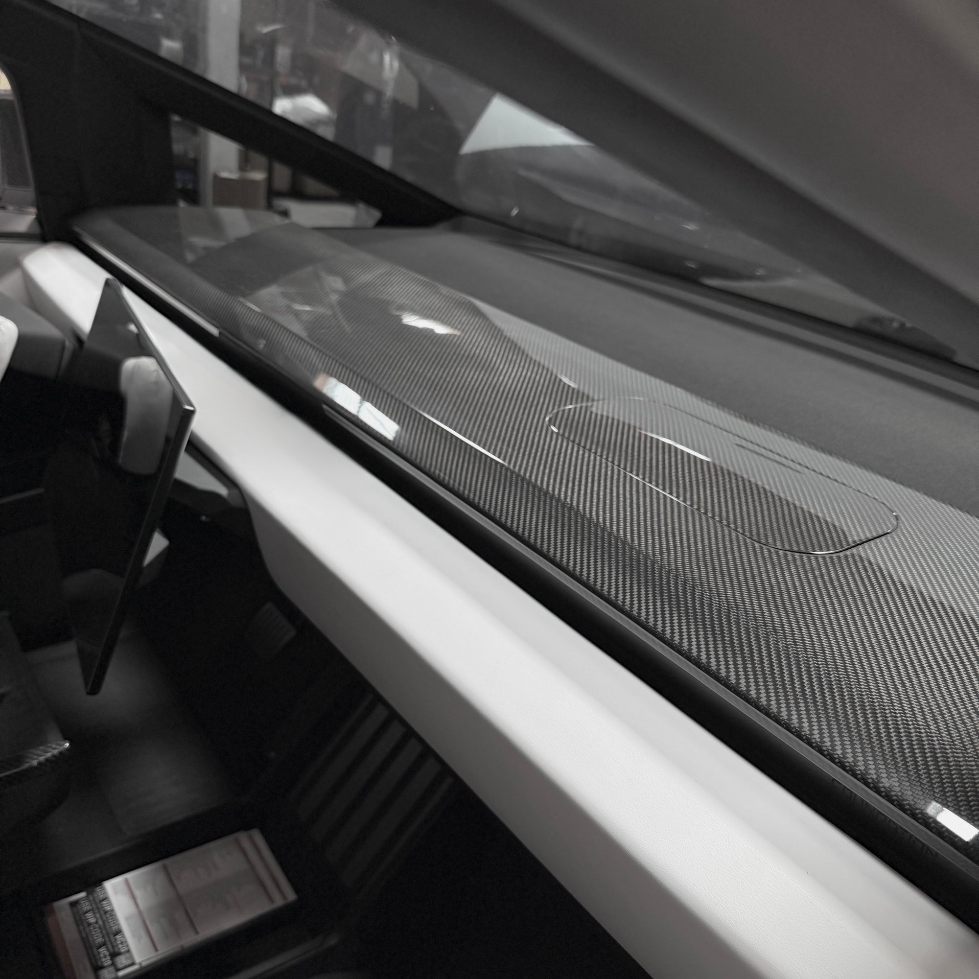 Cybertruck Top Upper Dashboard Overlay - Real Dry Molded Carbon Fiber