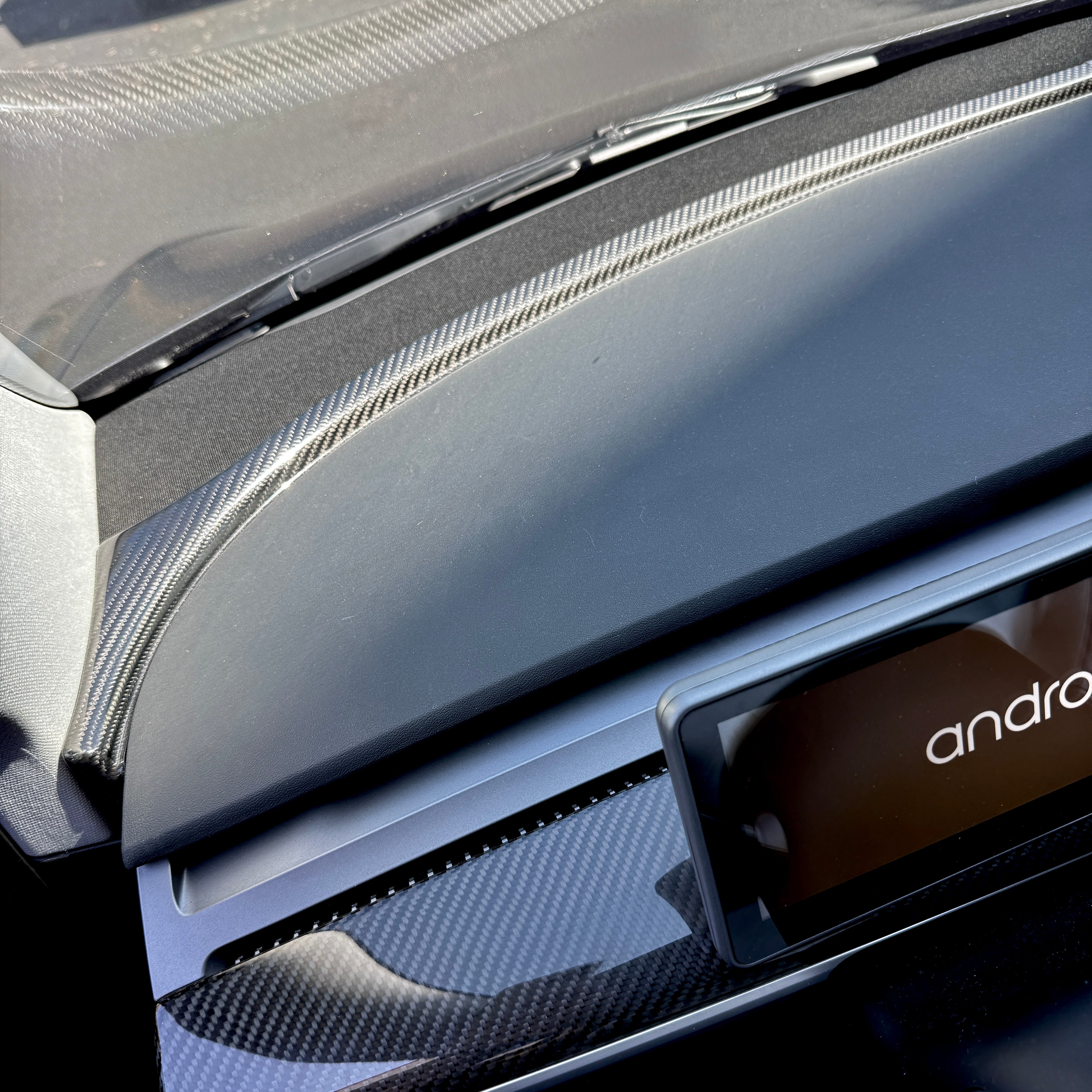 Carbon Fiber Pattern Dash Cover For Tesla Model 3 & Y – Gloss Black Dashboard Wrap