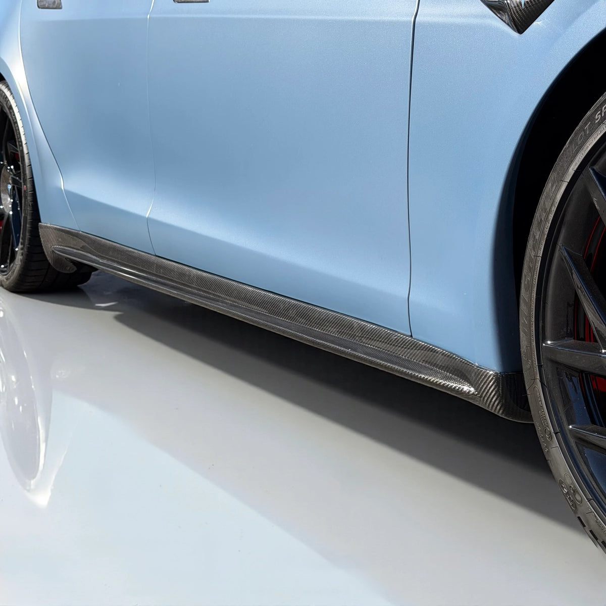 2022+ | Model S Viento Full Body Kit - Real Molded Carbon Fiber (4 Pieces)