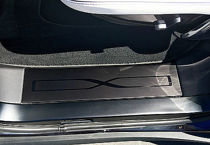 Model X Front &amp; Rear Sill Protector 3M (2 Pairs)