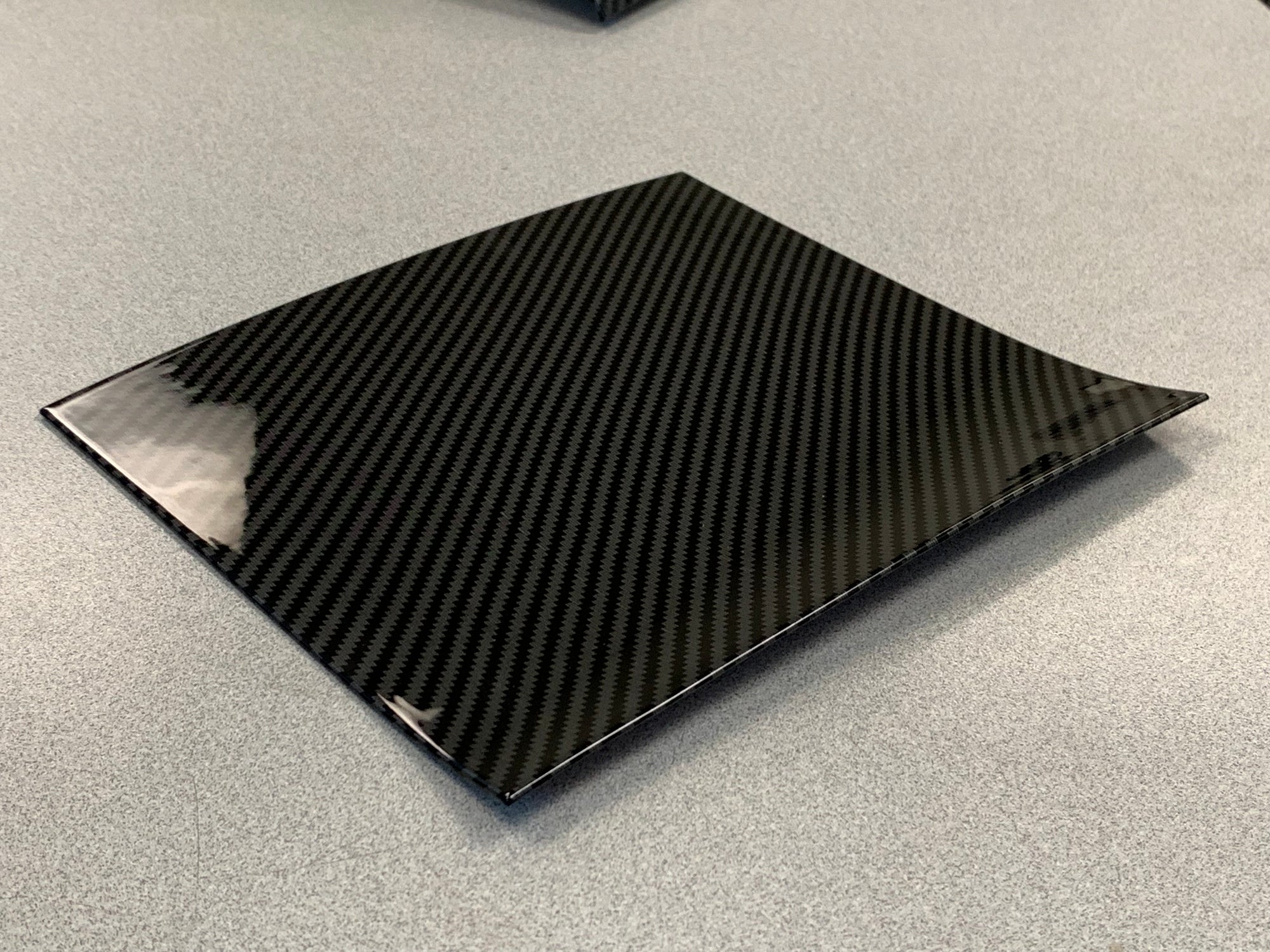 Model 3 &amp; Y Center Console Cap ABS Plastic (Gen. 1) - Hydro Carbon Fiber Coated