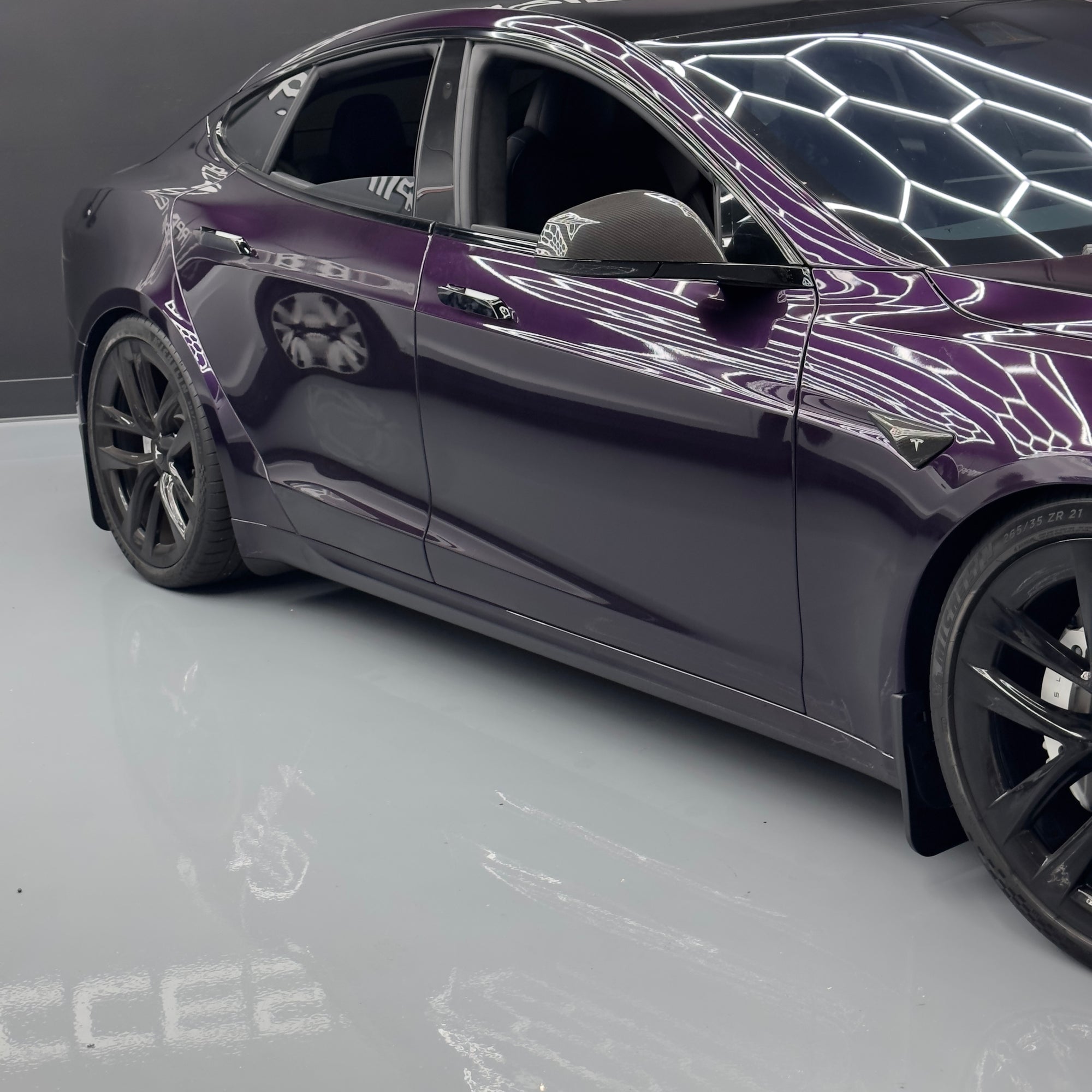 2021+ | Model S Plaid &amp; Long Range Mud Flaps - Screwless (Set of 4)
