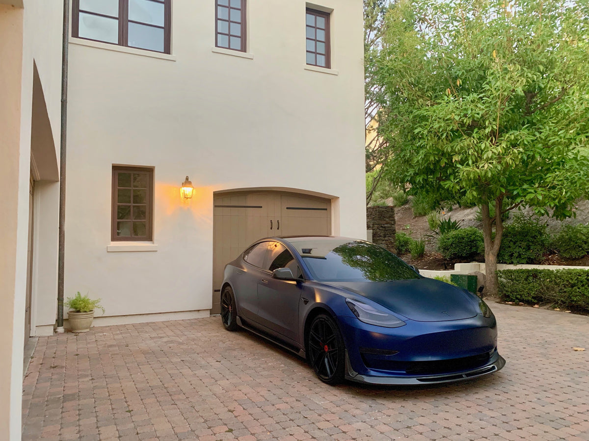 Model 3 Rear Lip 2017-2023 | Model 3 Razzo Aero Front Lip (3 Pieces with 2 Flanges).- R ...