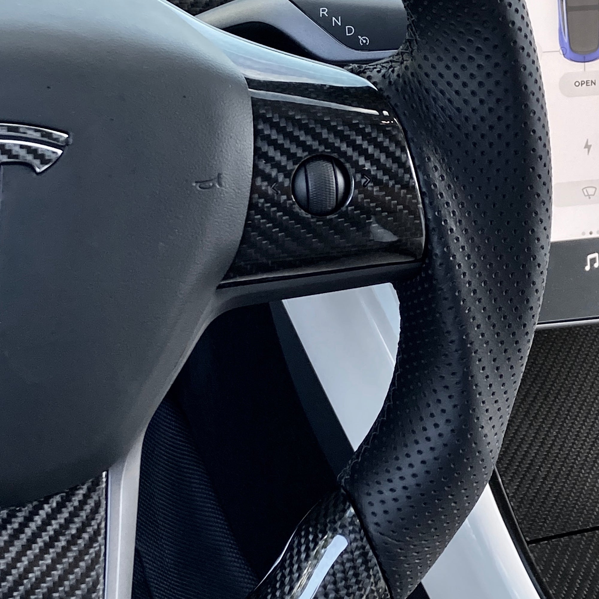 Model 3 &amp; Y - Sport Grip Steering Wheel - Real Molded Carbon Fiber