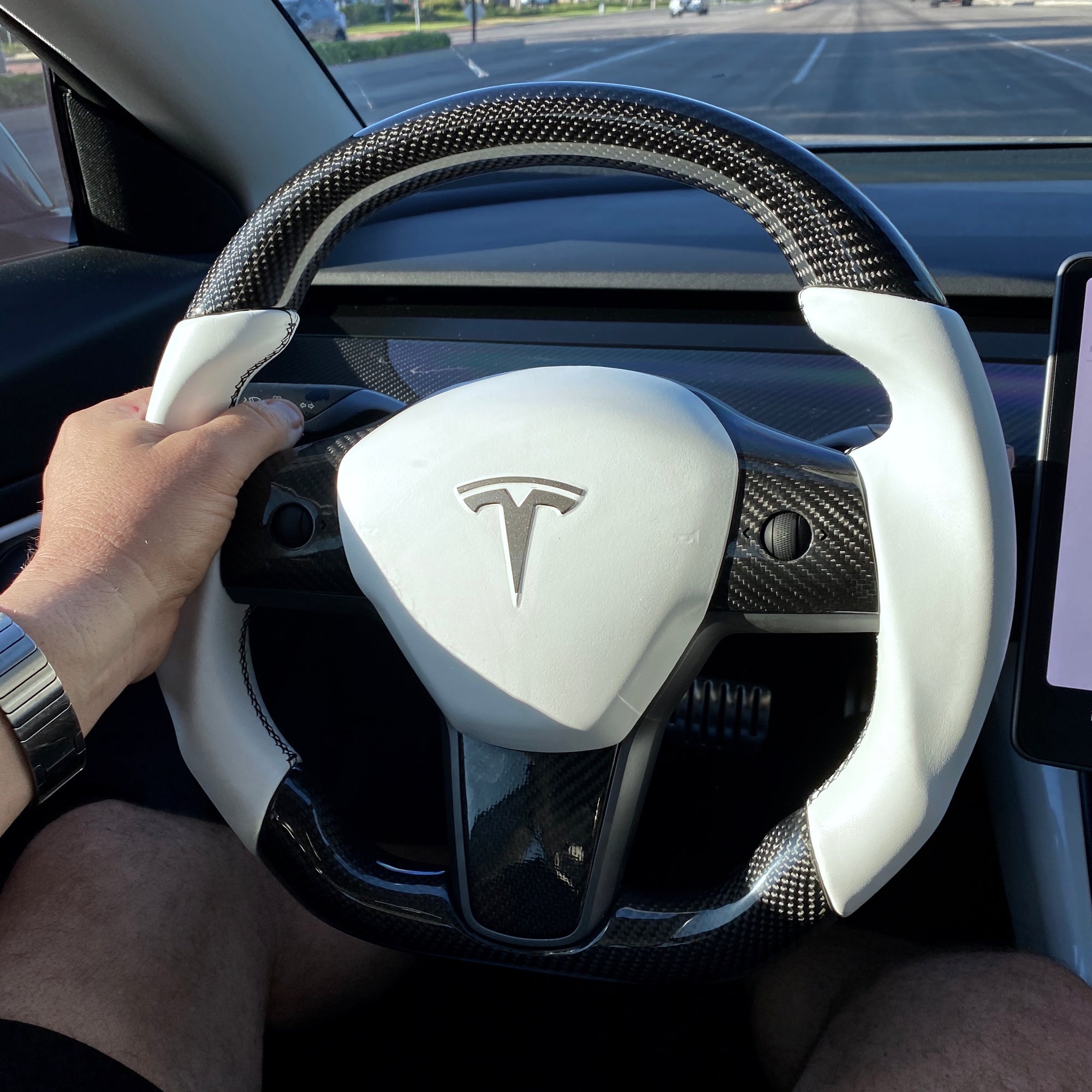 Model 3 &amp; Y - Sport Grip Steering Wheel - Real Molded Carbon Fiber