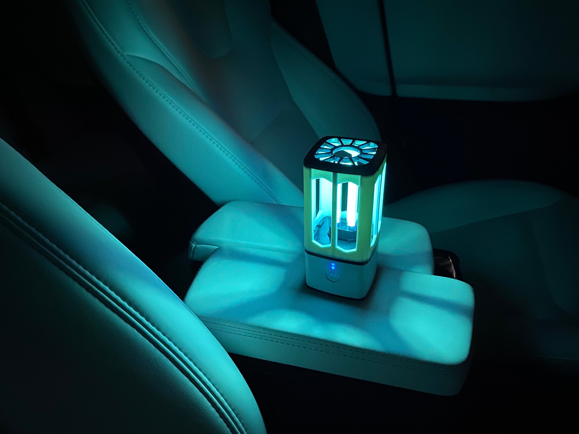 UV Sanitizing Rechargeable Lamp