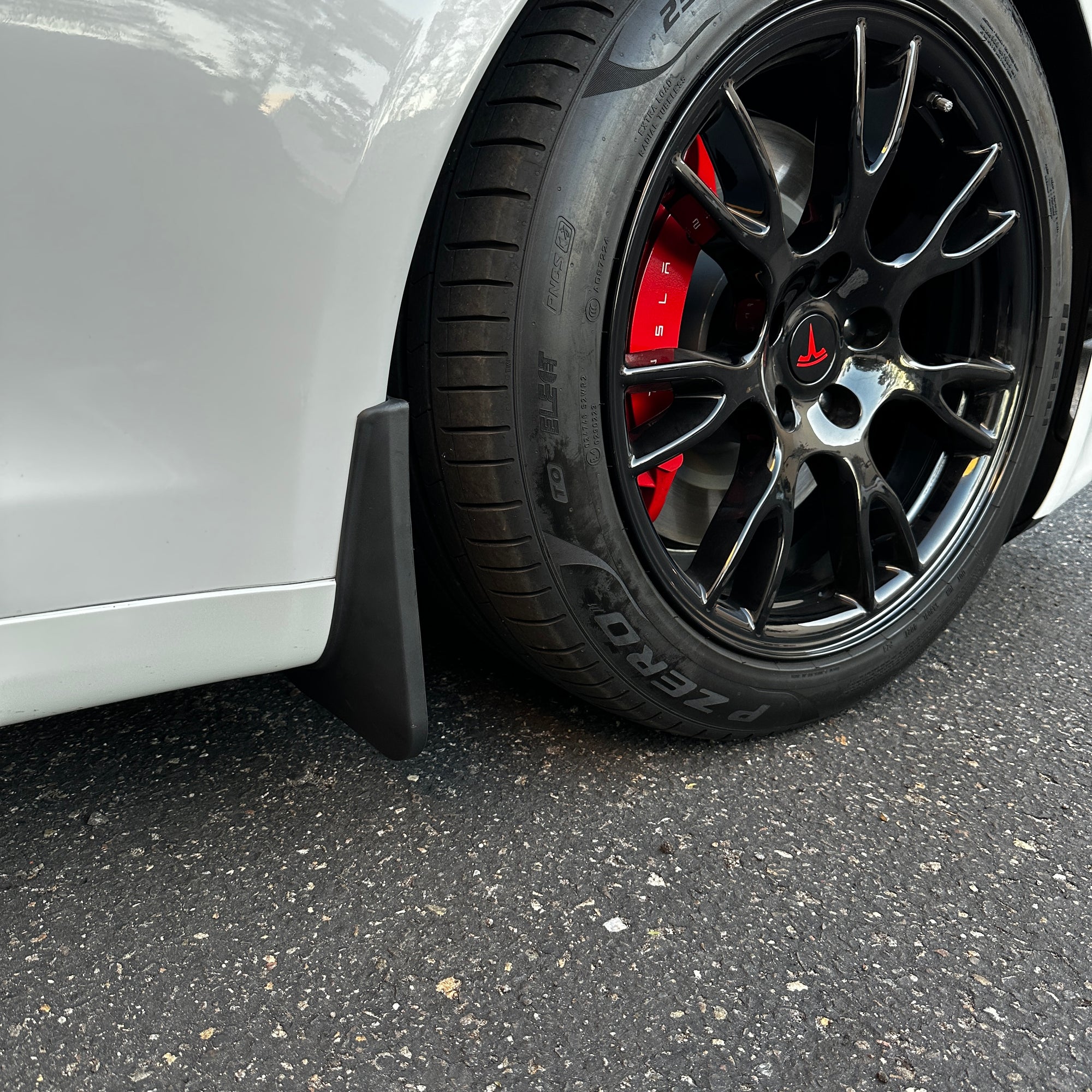 2021+ | Model S Plaid &amp; Long Range Mud Flaps - Screwless (Set of 4)