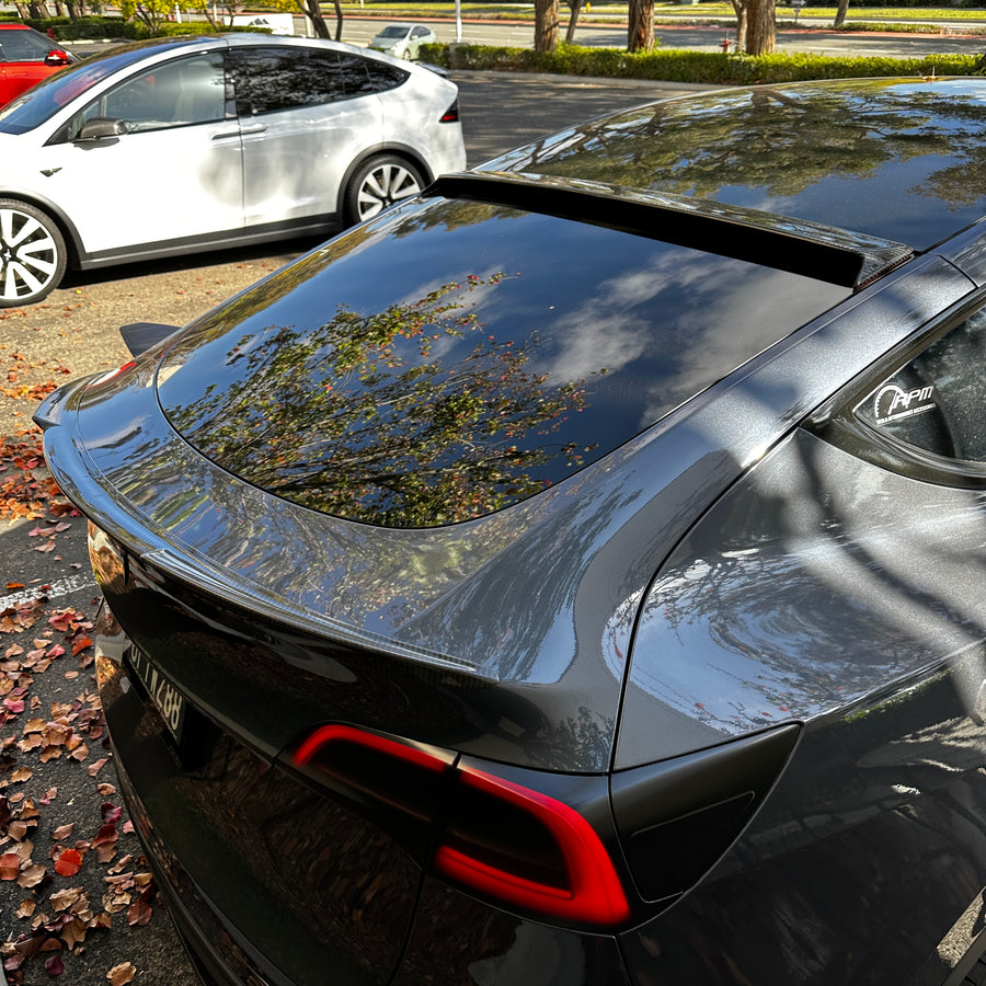 Model Y Rear Tailgate Window Spoiler (Solid Version) - Real Molded Carbon Fiber