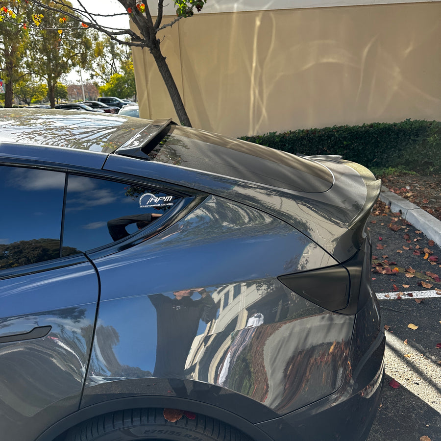 Model Y Rear Tailgate Window Spoiler (Solid Version) - Real Molded Carbon Fiber