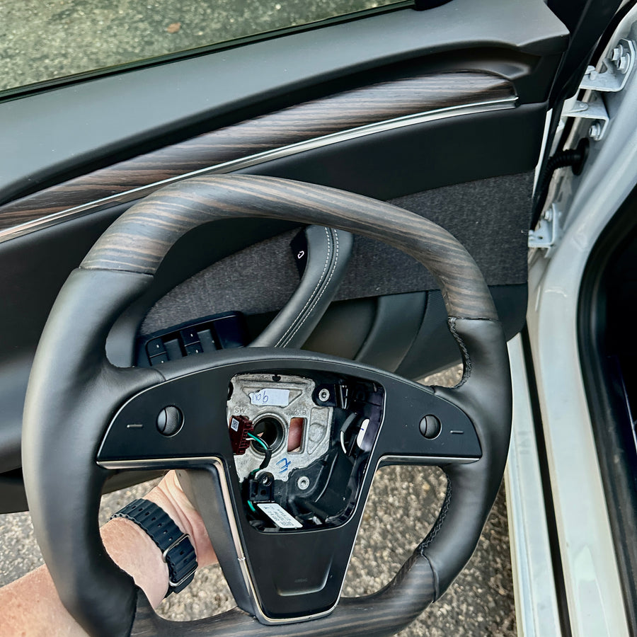 2021+ | Model S & X Yoke Round Sport Steering Wheel - Full Leather & Heated