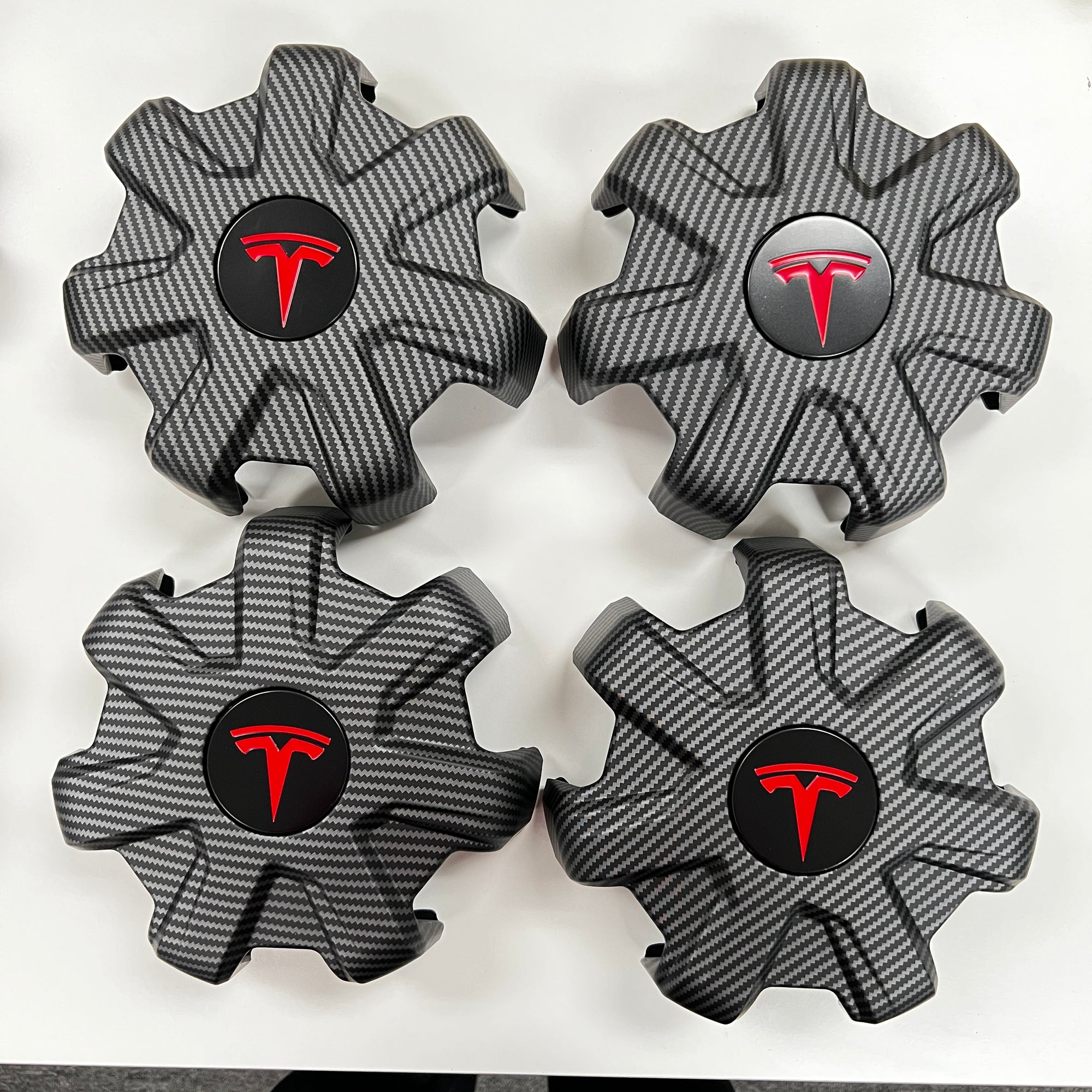 2020-2024 | Model Y 19&quot; Gemini Wheel Center Hub Caps (Set of 4) - Hydro Carbon Fiber Coated