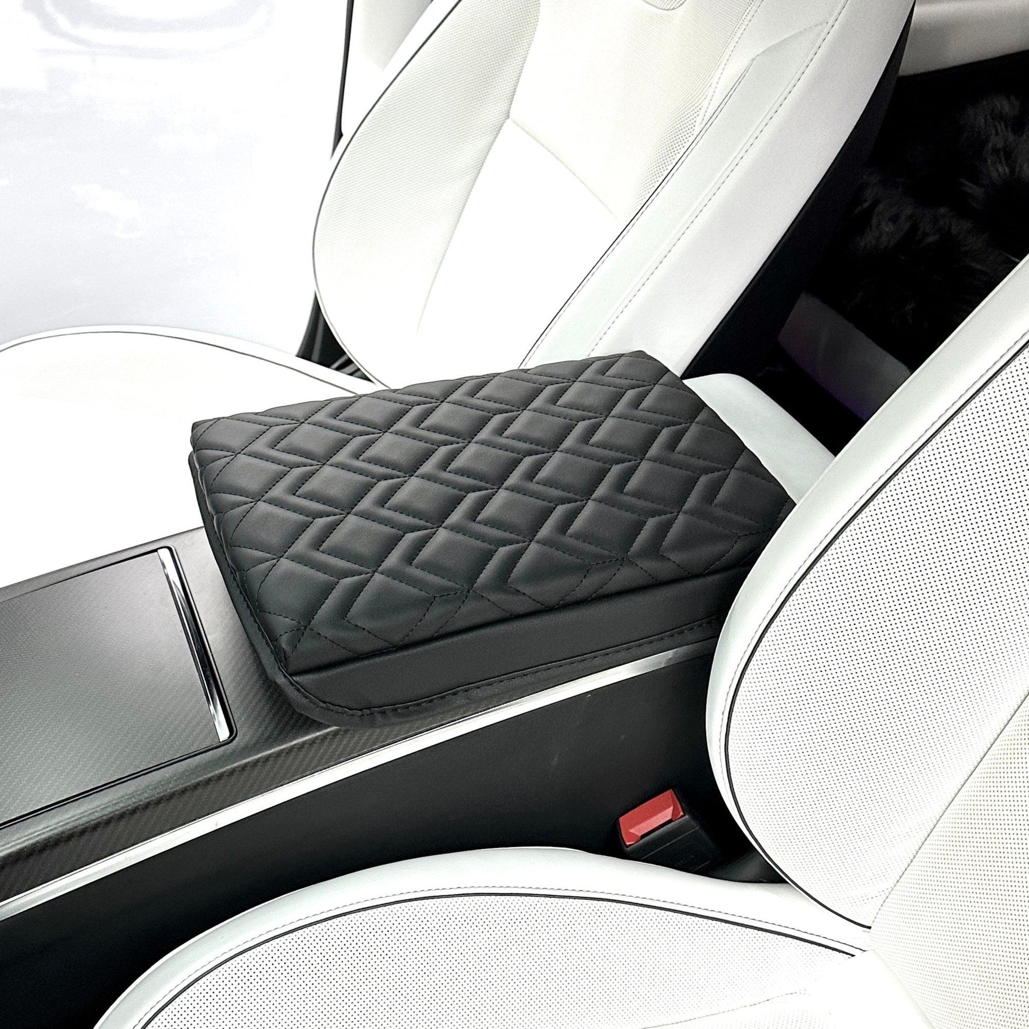 2021+ | Model S &amp; X Padded Armrest Cover