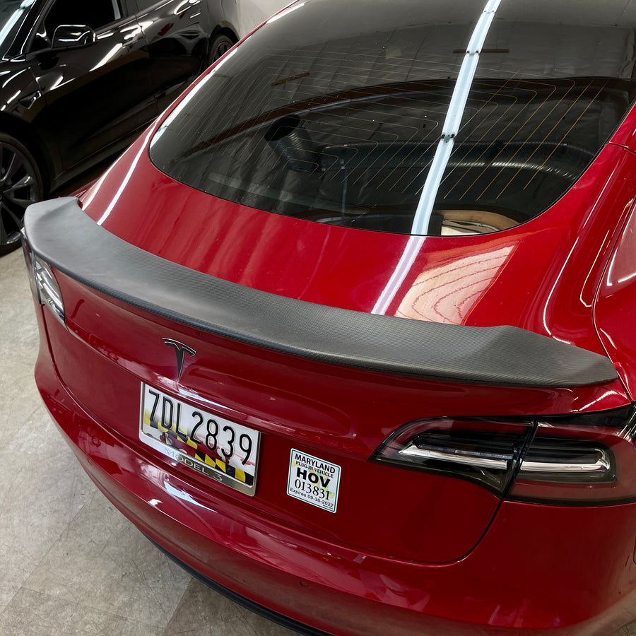 Model 3 Jupiter V-Style Spoiler - Real Molded Carbon Fiber