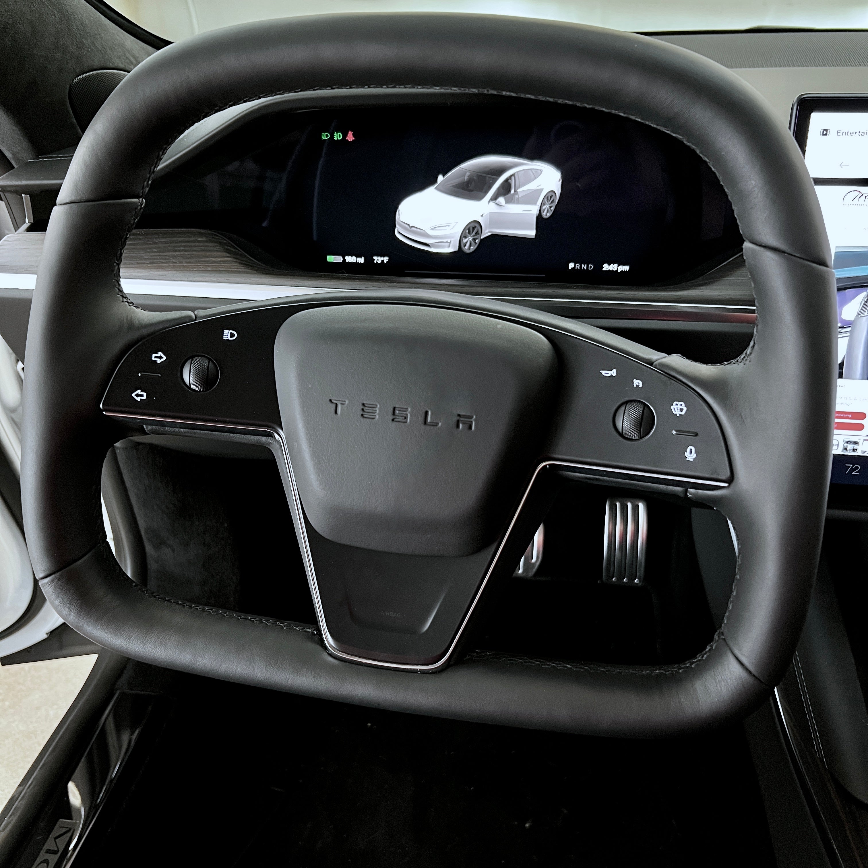 2021-2023 | Model S & X Leather Yoke D-Round Steering Wheel – RPM TESLA ...